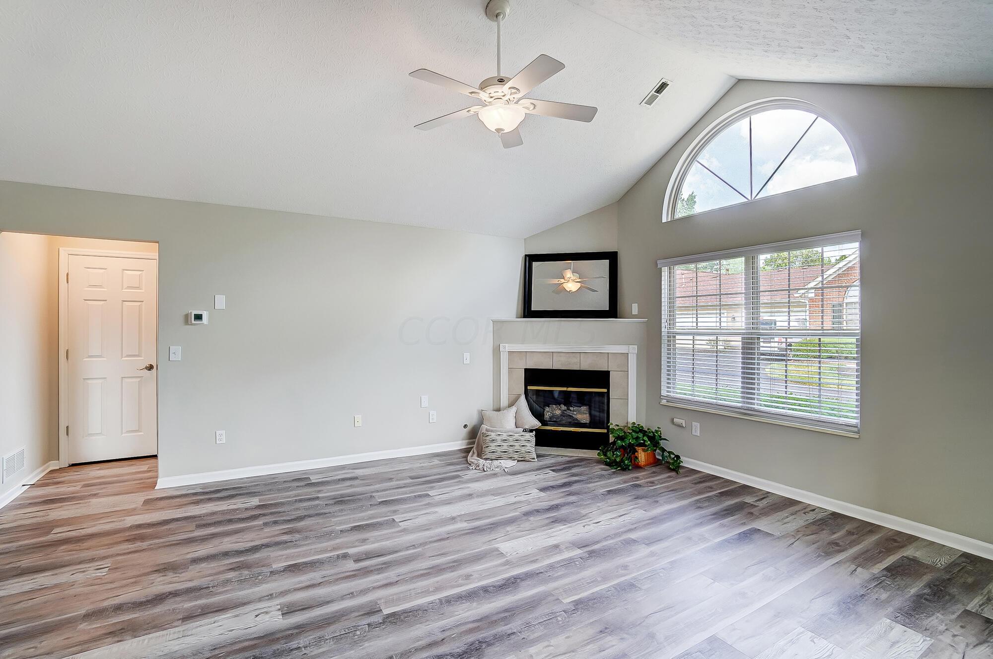 4645 Wenham Park, 12