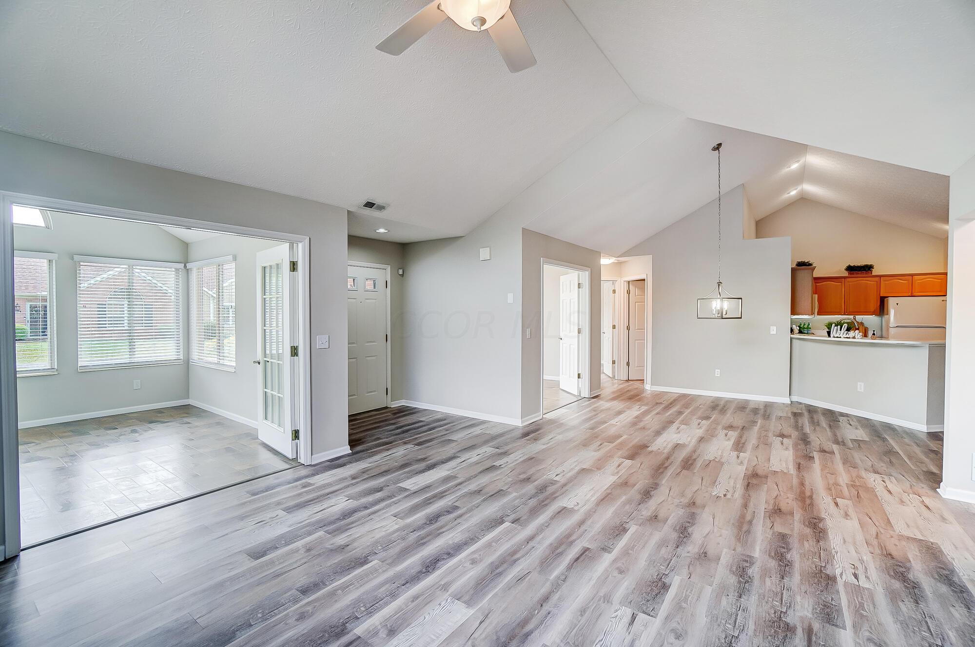 4645 Wenham Park, 12