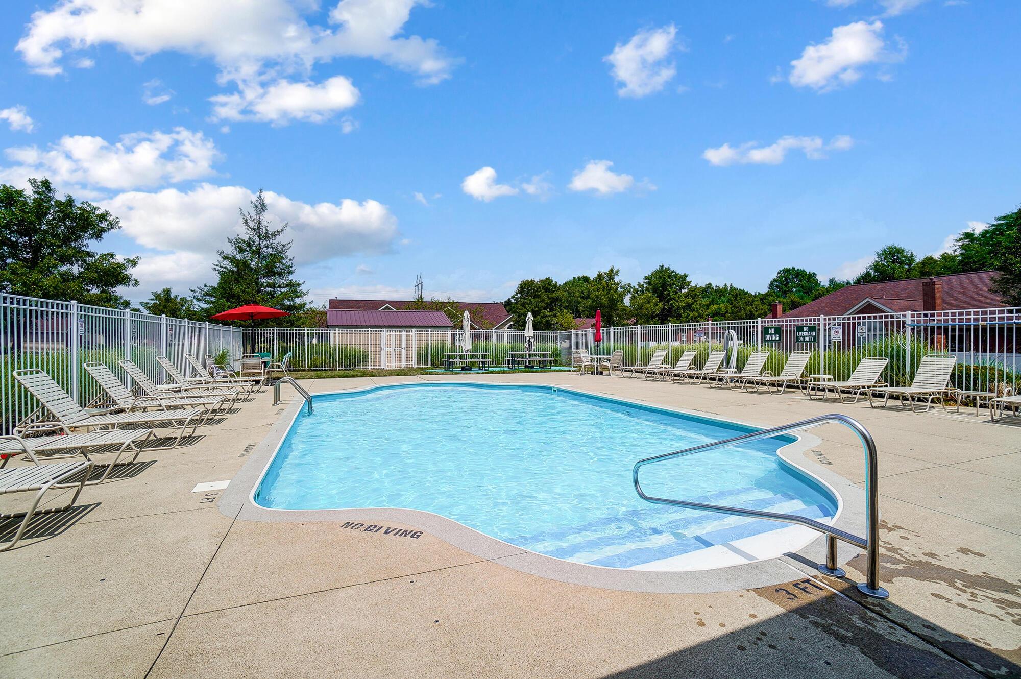 4645 Wenham Park, 12