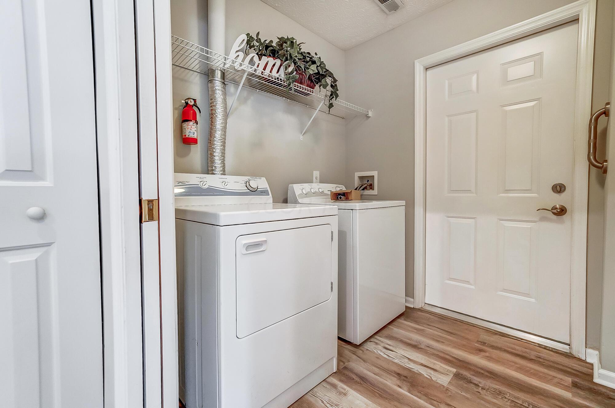 4645 Wenham Park, 12