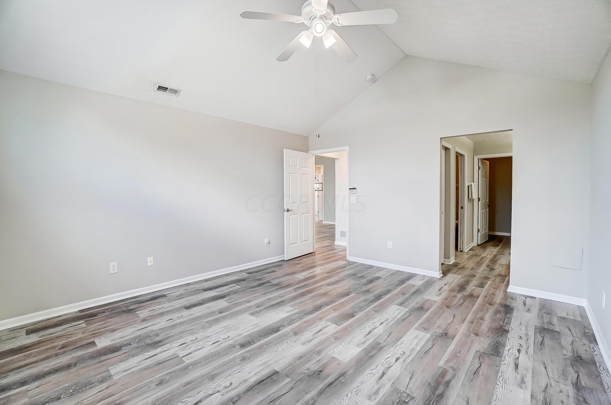 4645 Wenham Park, 12