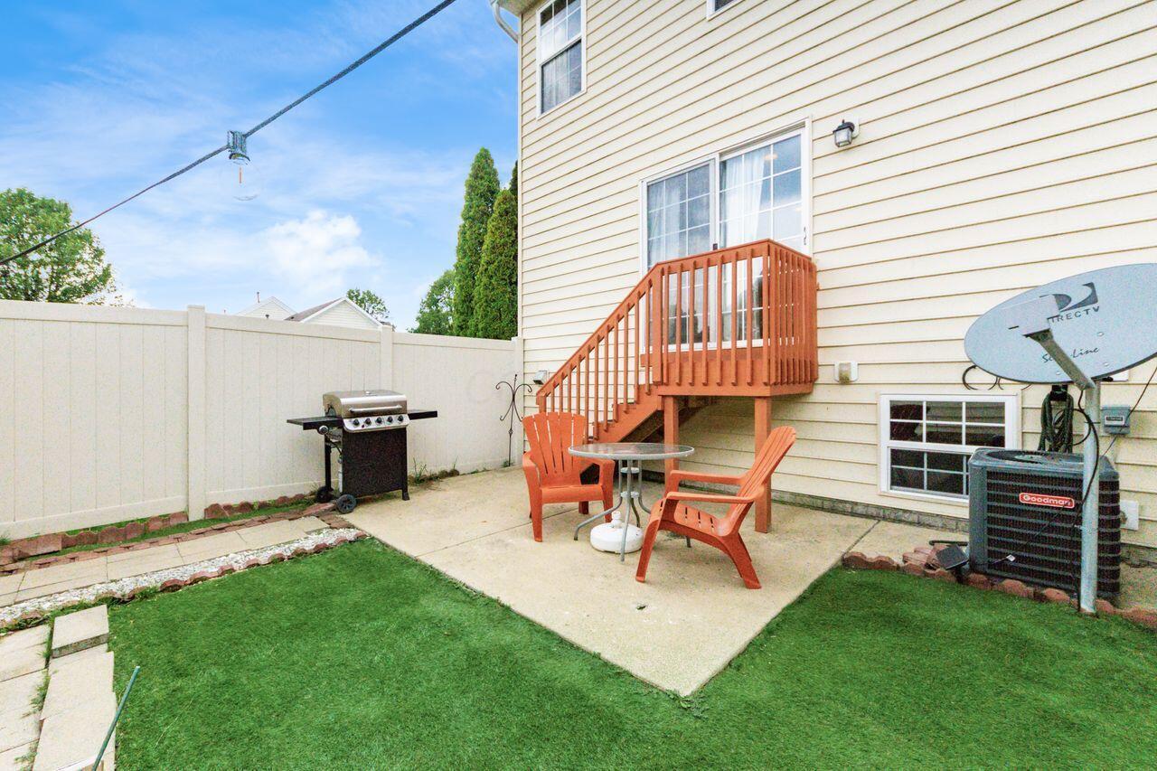 7215 Colonial Affair Drive, 12