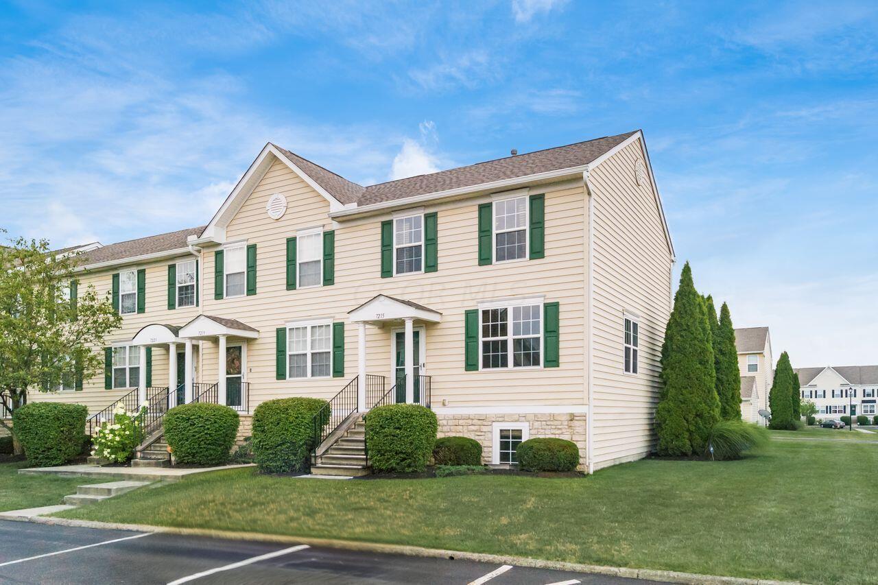 7215 Colonial Affair Drive, 12