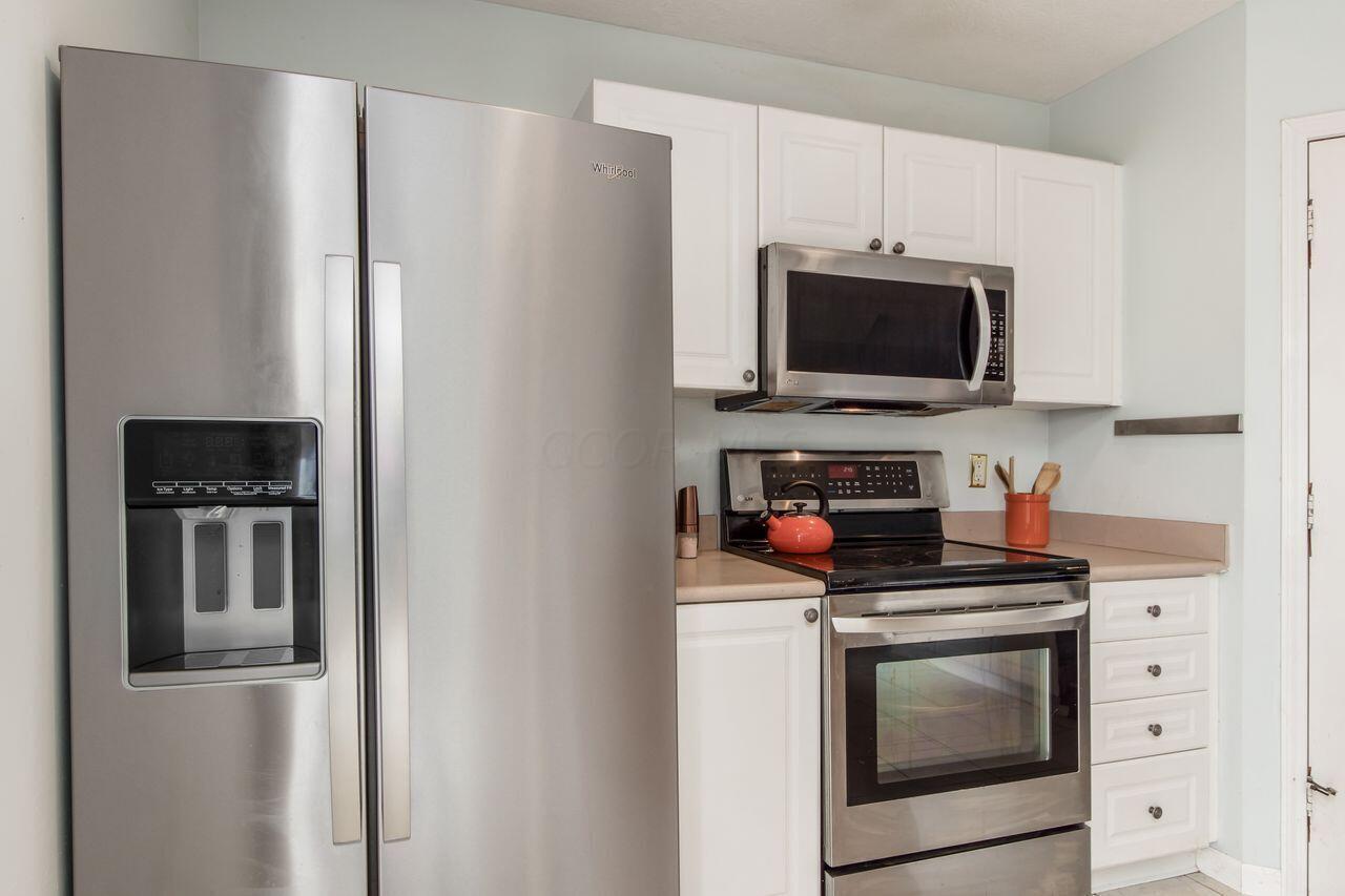 7215 Colonial Affair Drive, 12