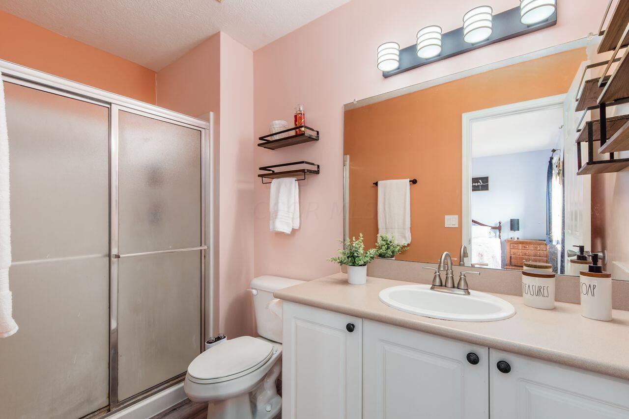 7215 Colonial Affair Drive, 12