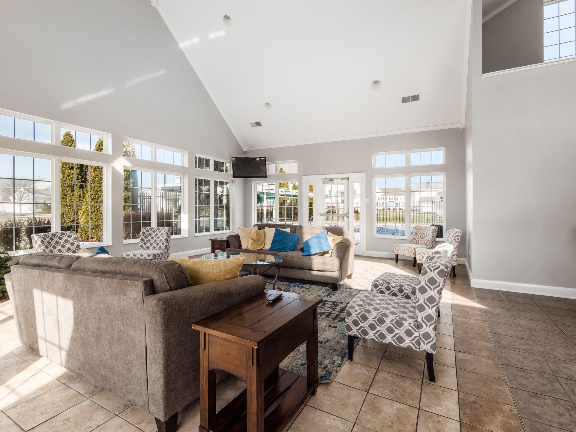 7215 Colonial Affair Drive, 12