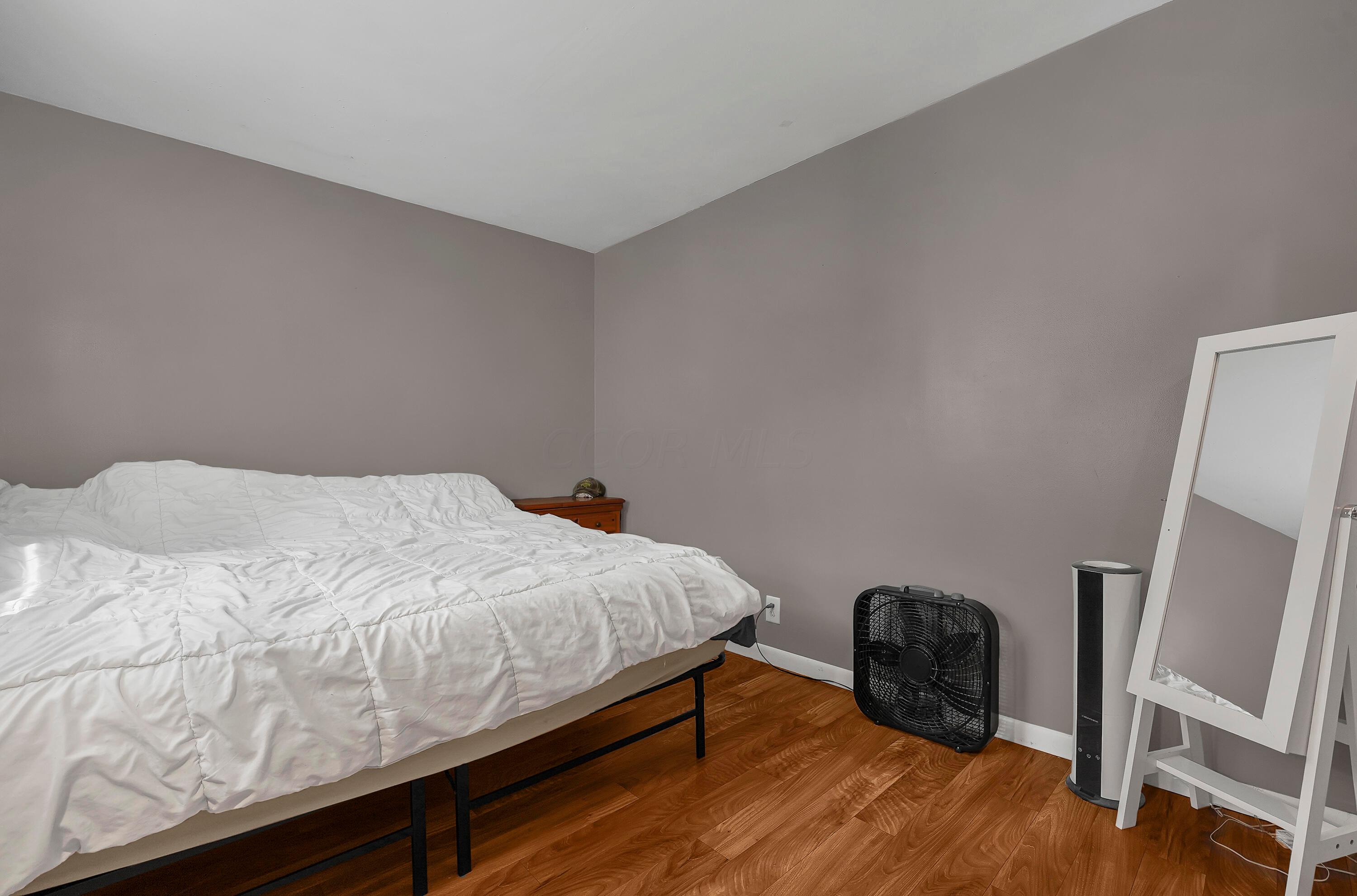 5126 Township Road 225 SE