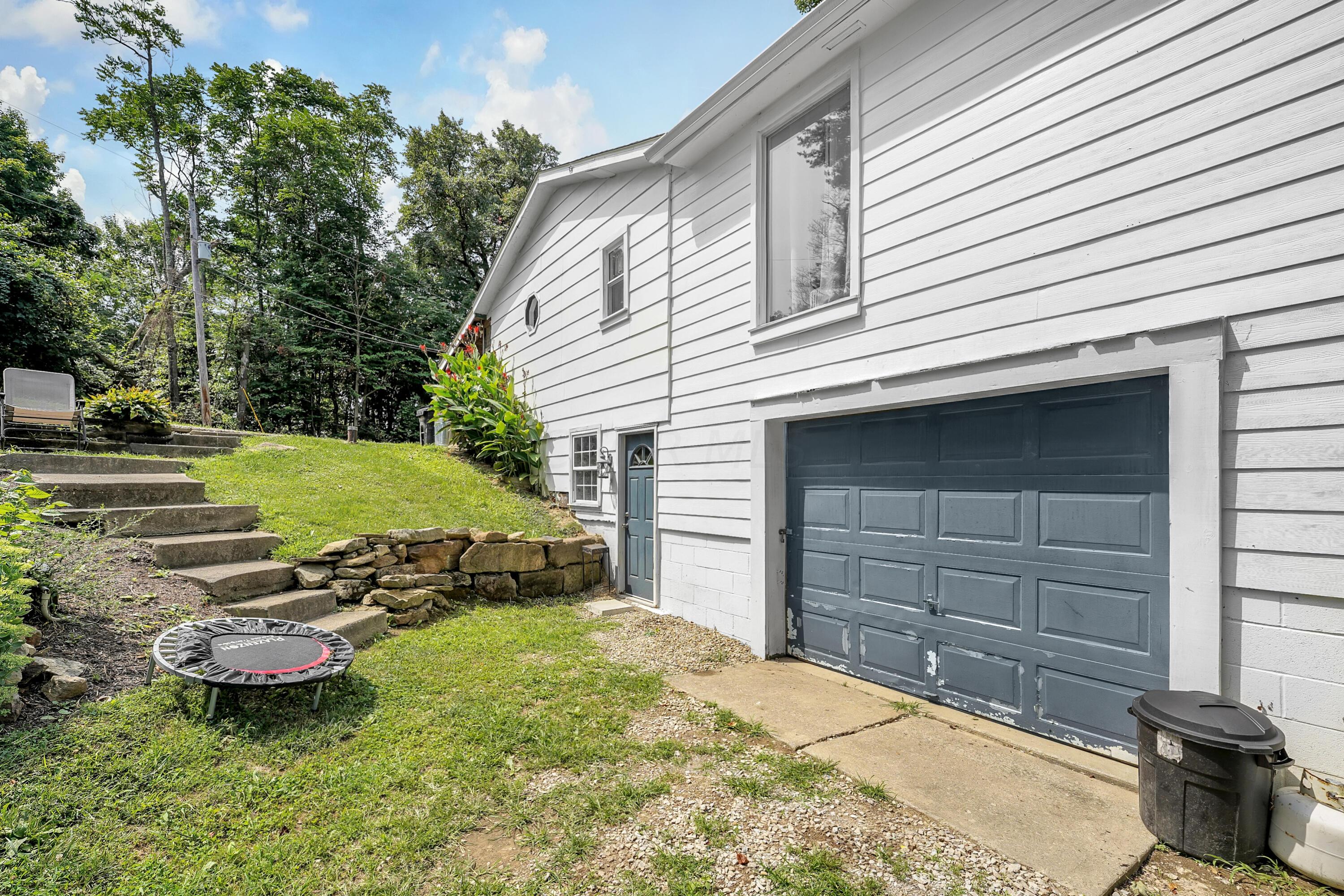 5126 Township Road 225 SE