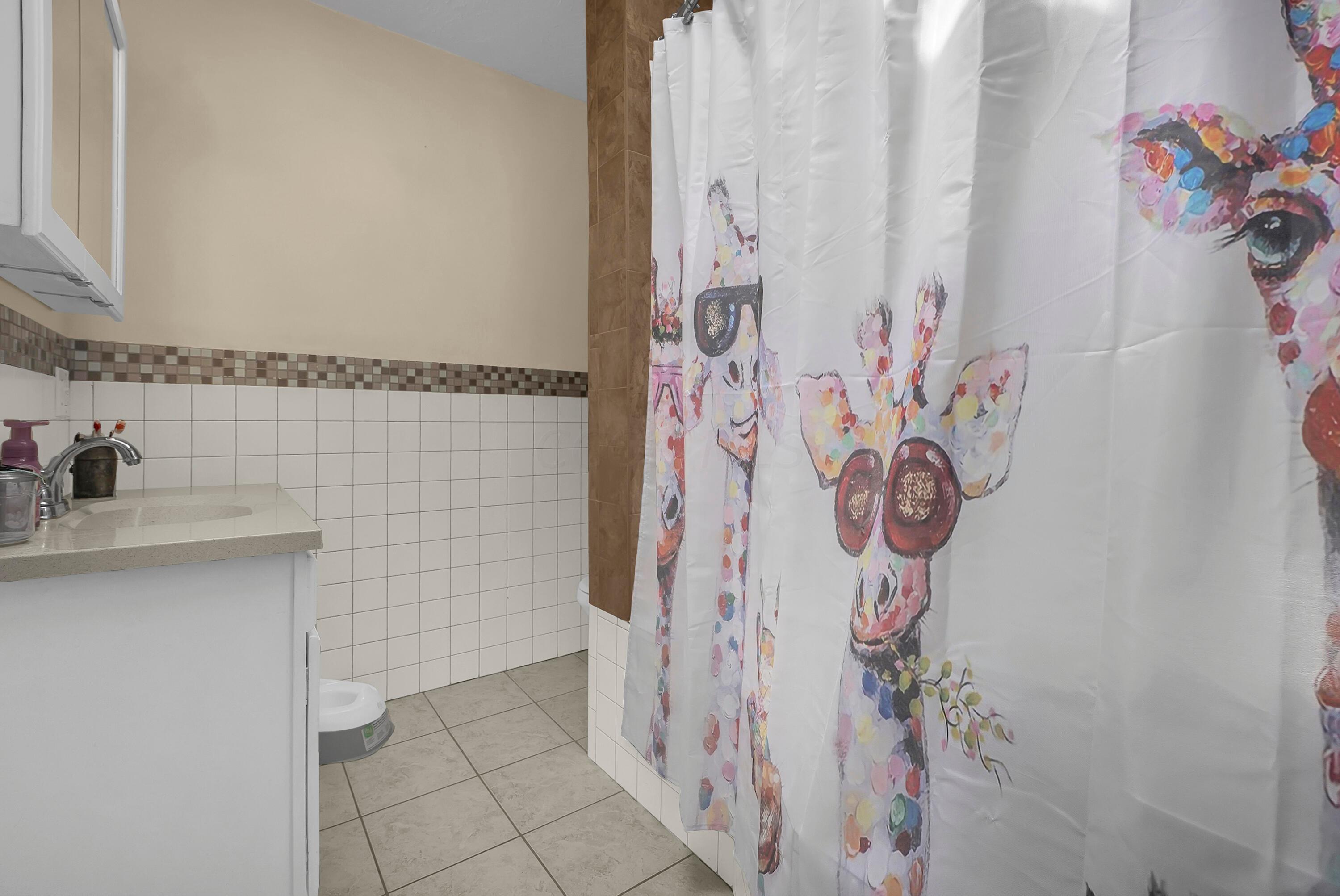 5126 Township Road 225 SE