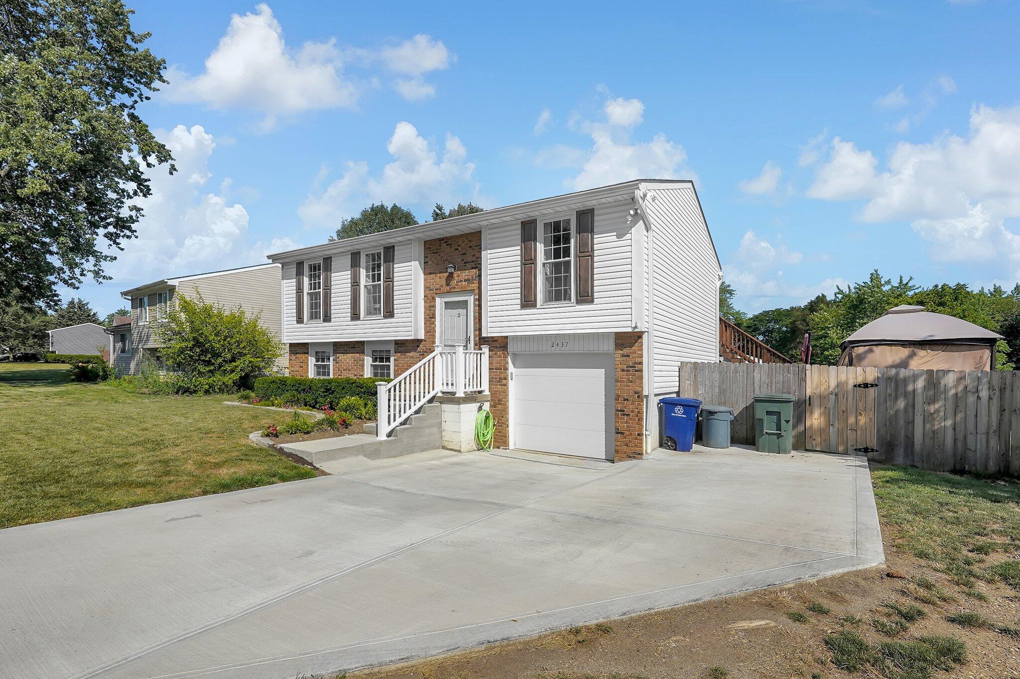2437 Mczand Boulevard