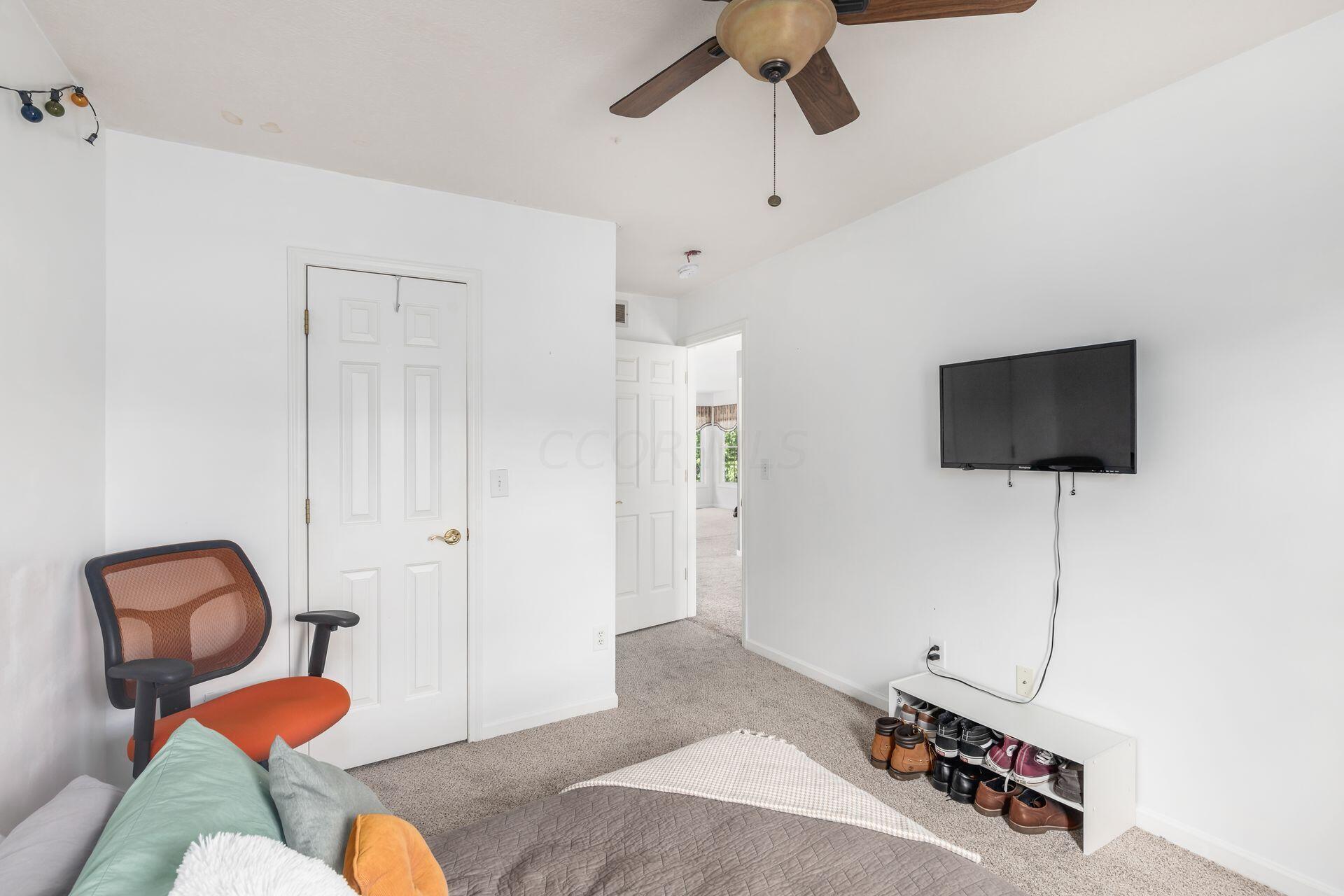 5809 Burnett Drive N