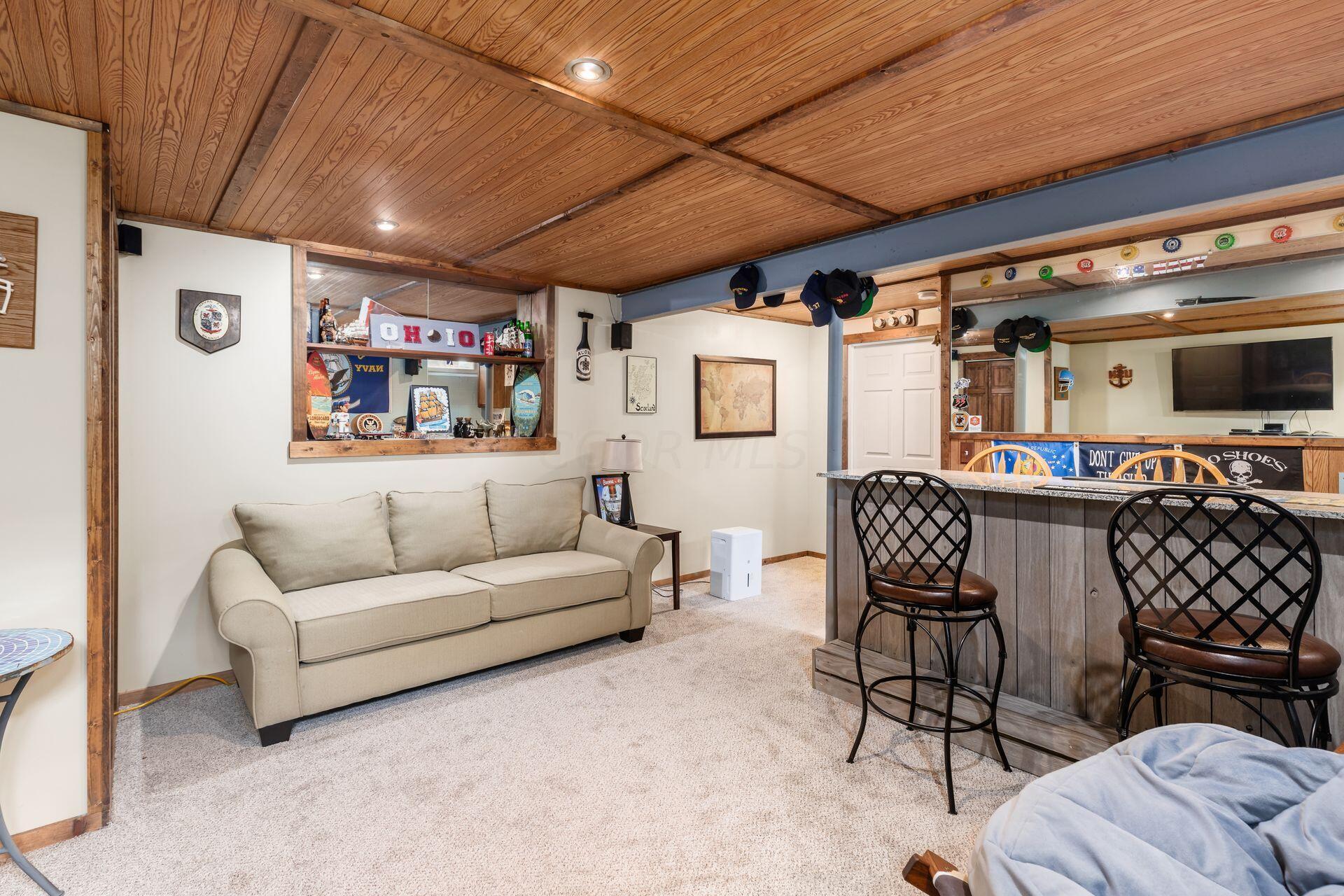 5809 Burnett Drive N