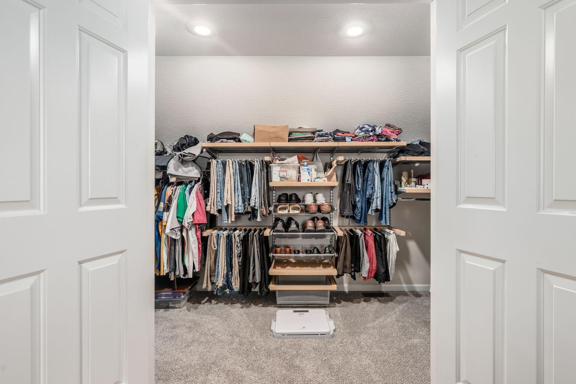 5809 Burnett Drive N