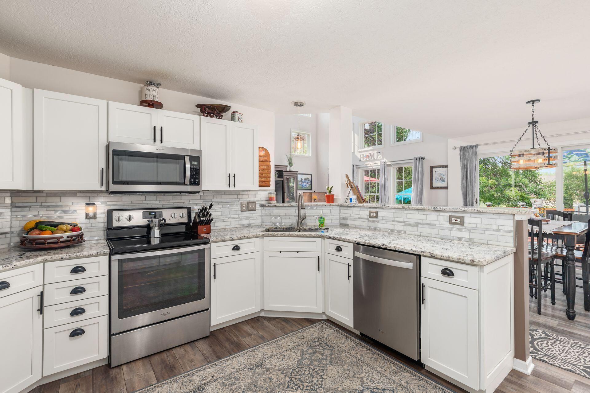 5809 Burnett Drive N