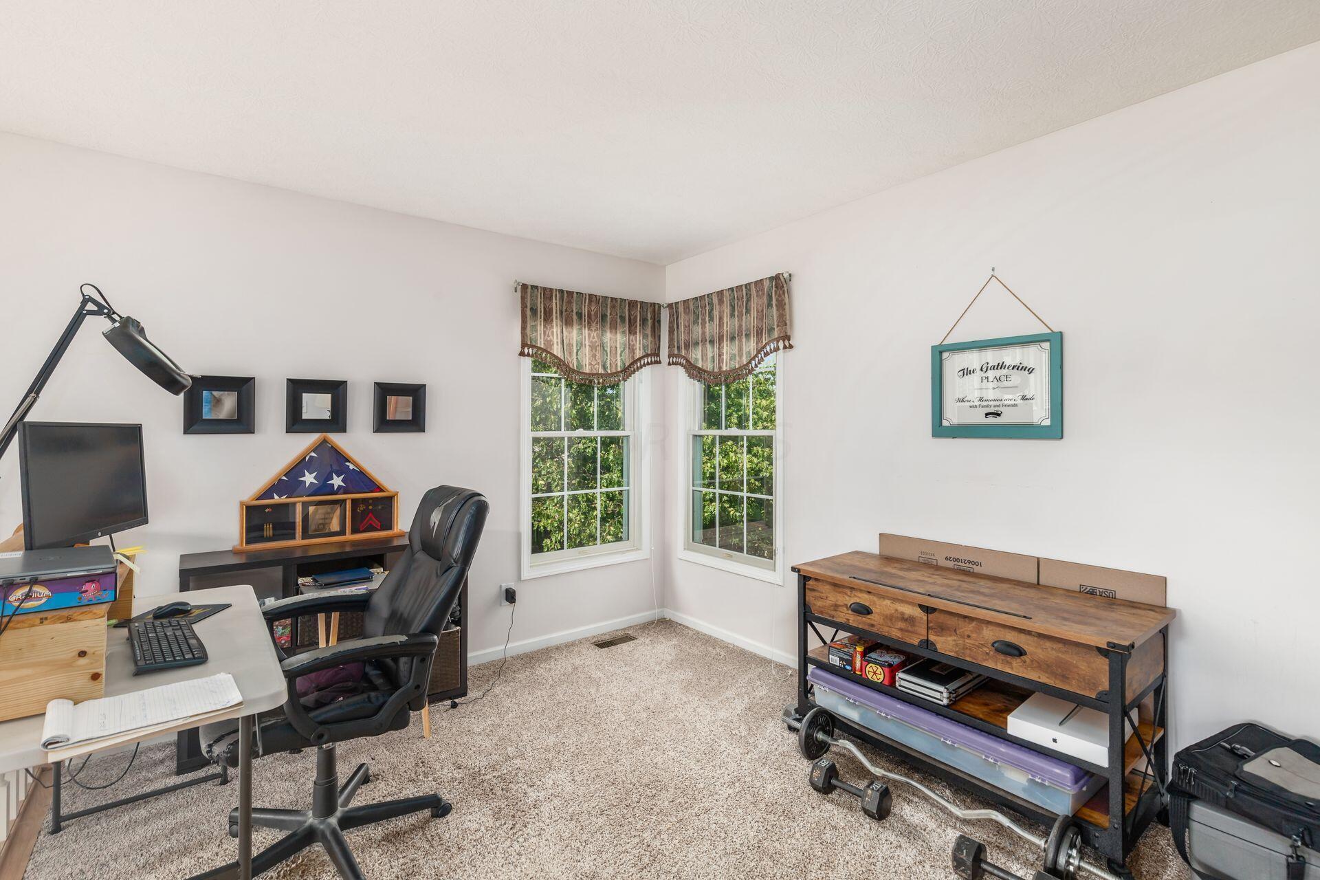 5809 Burnett Drive N