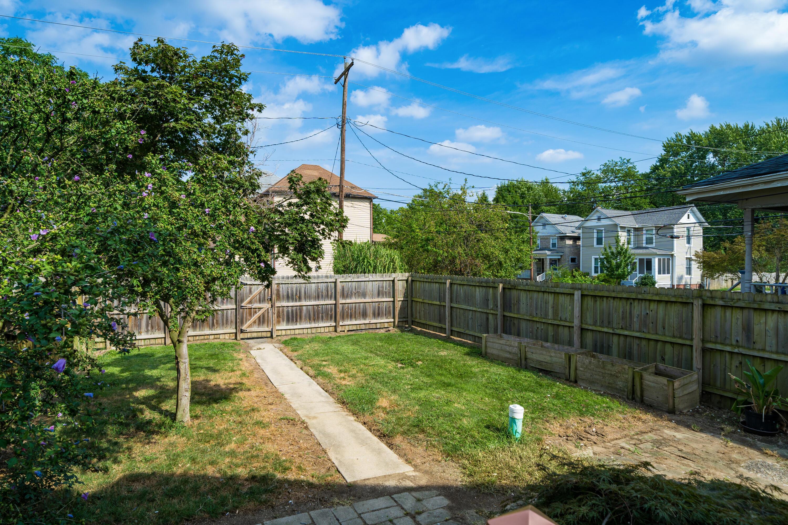 2430 N 4th Street