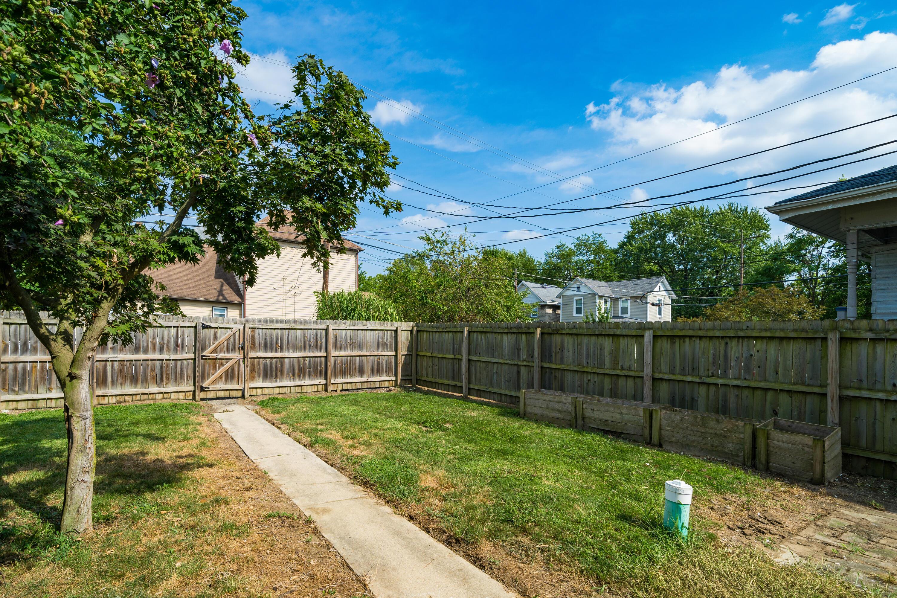 2430 N 4th Street