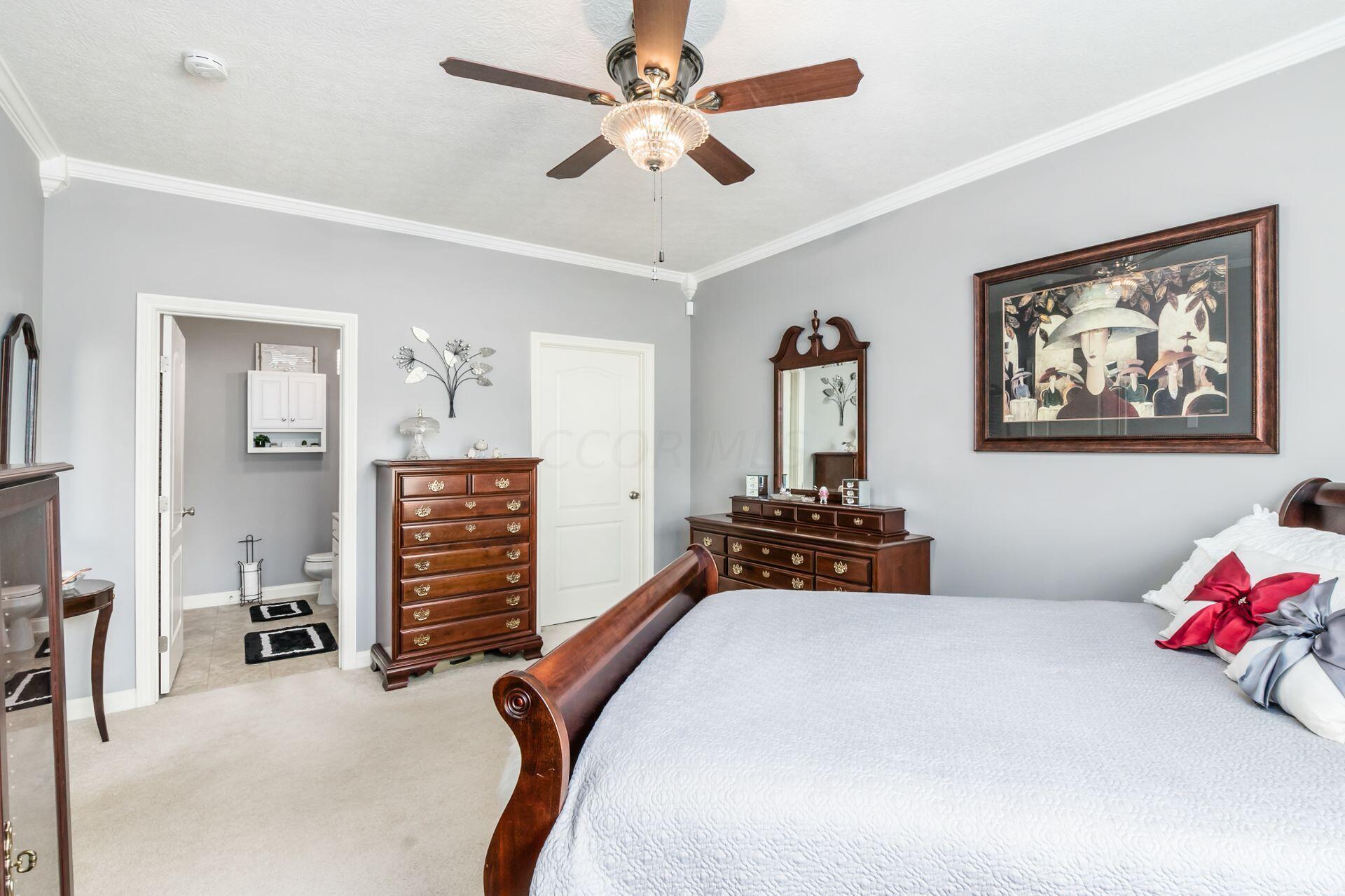 5640 Albany Reserve Drive