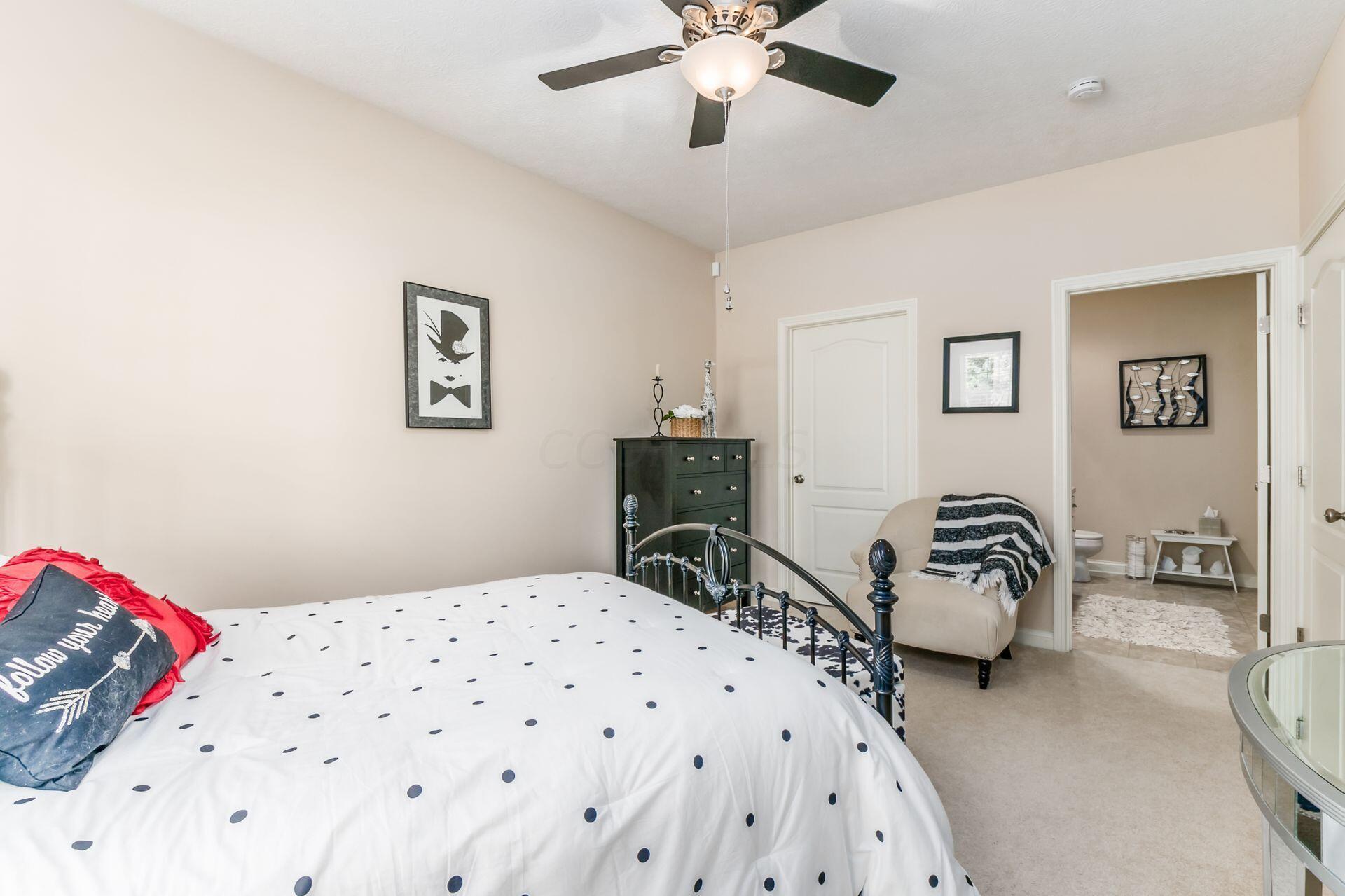 5640 Albany Reserve Drive