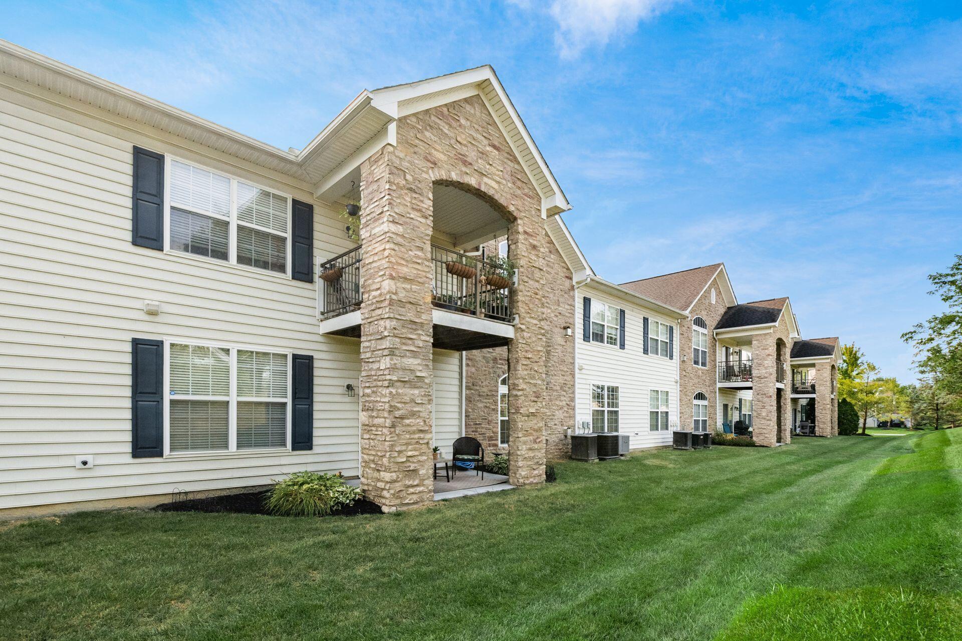 5640 Albany Reserve Drive