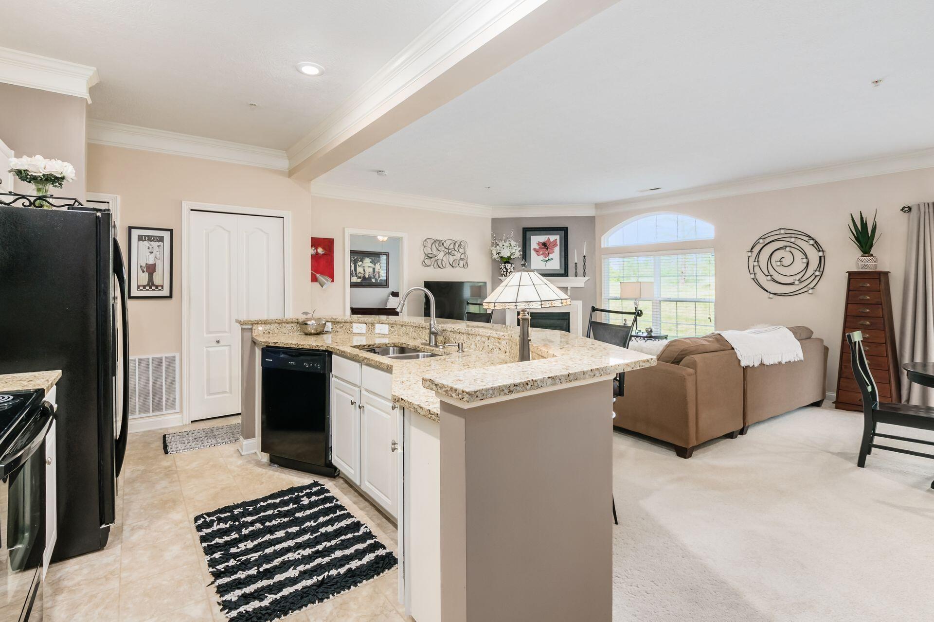 5640 Albany Reserve Drive