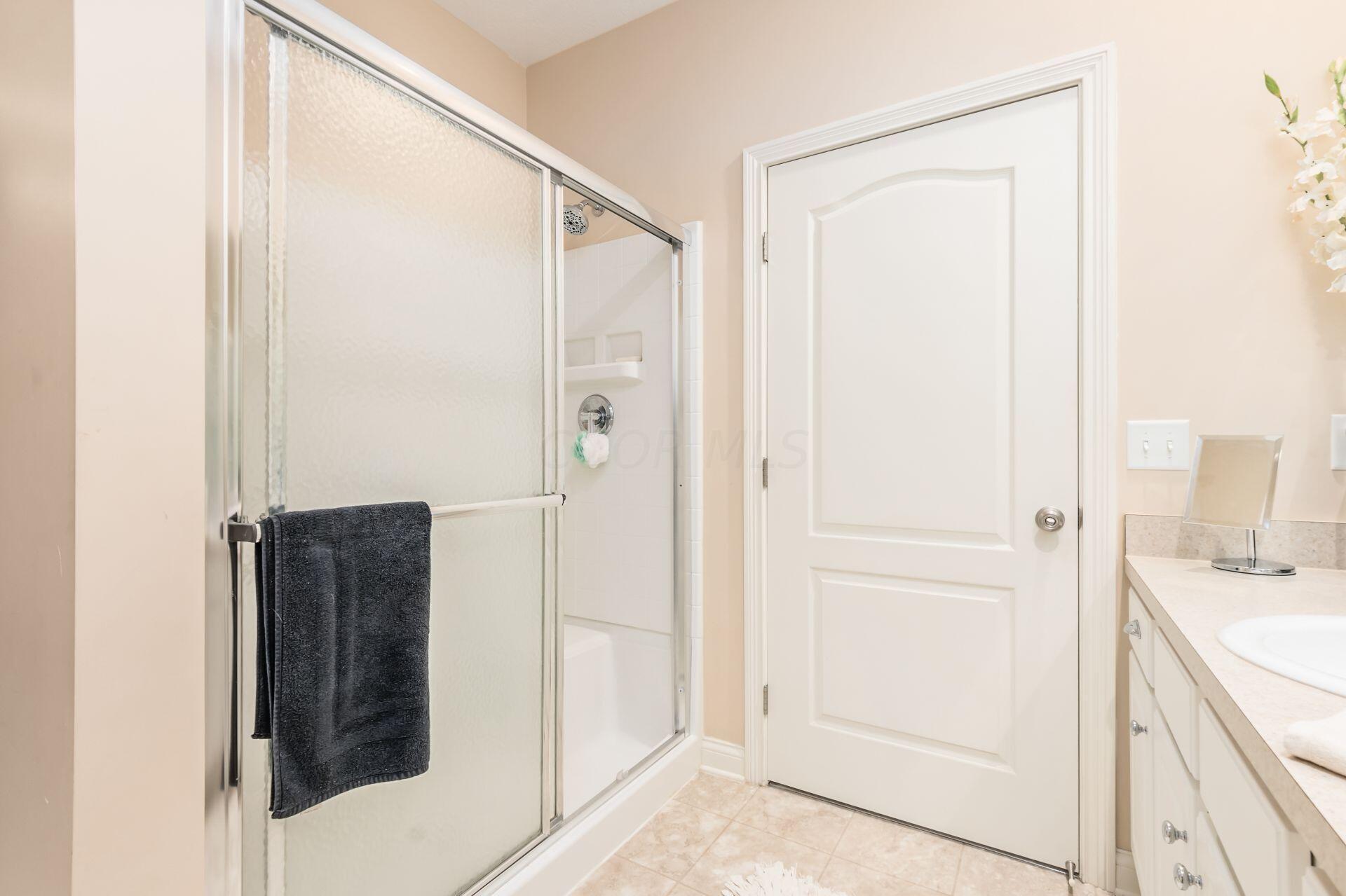 5640 Albany Reserve Drive