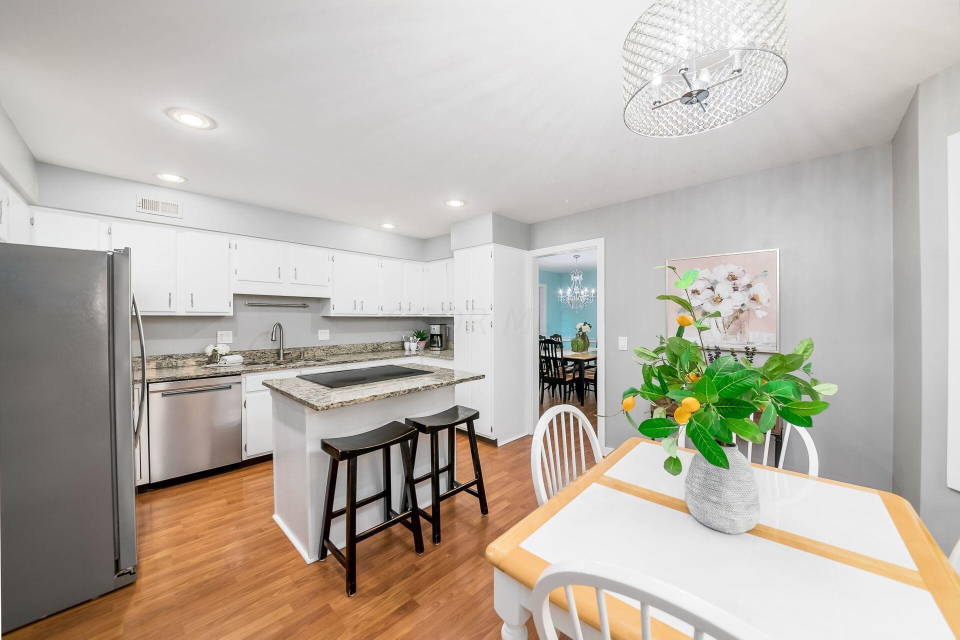 962 Sunlight Court