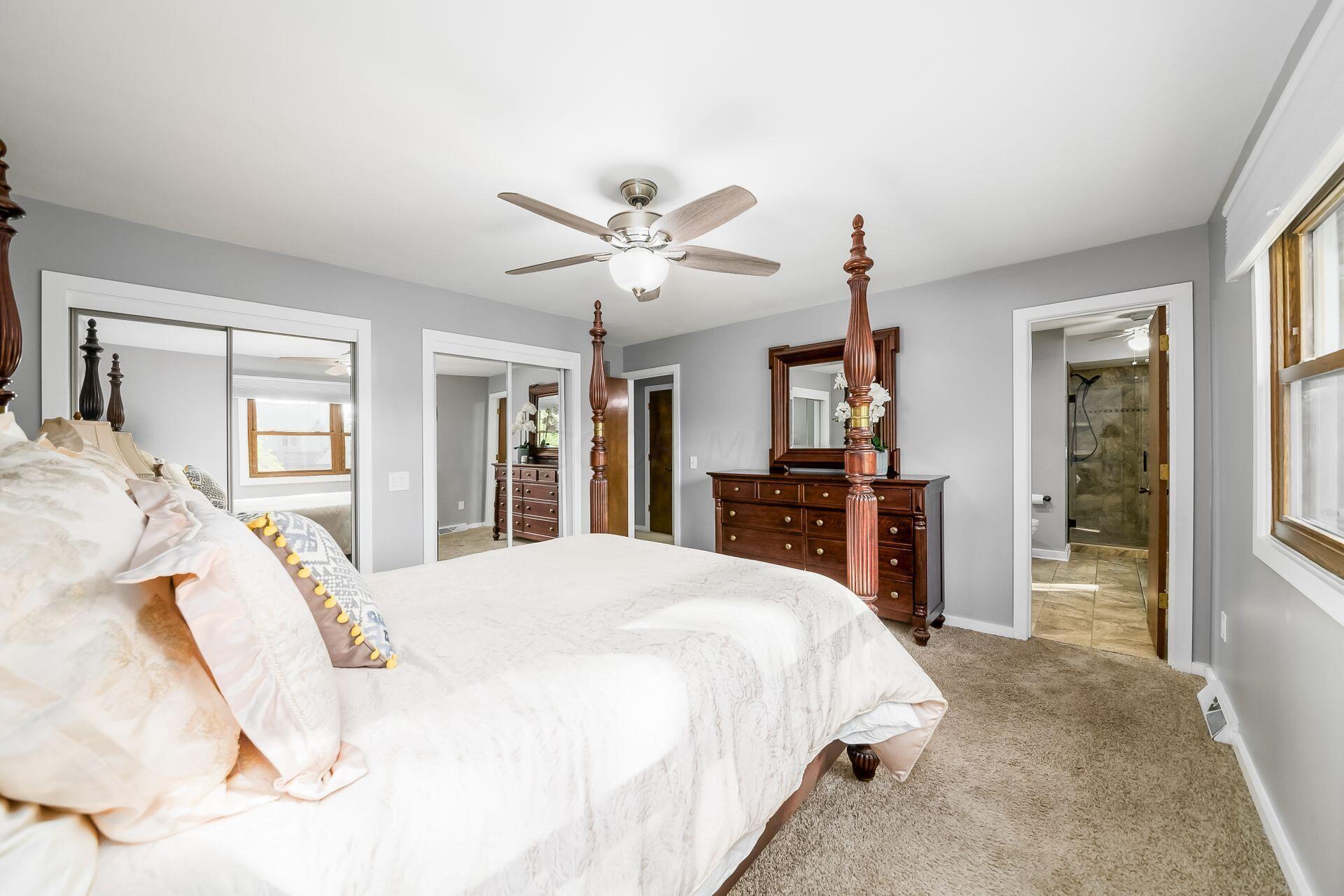 962 Sunlight Court