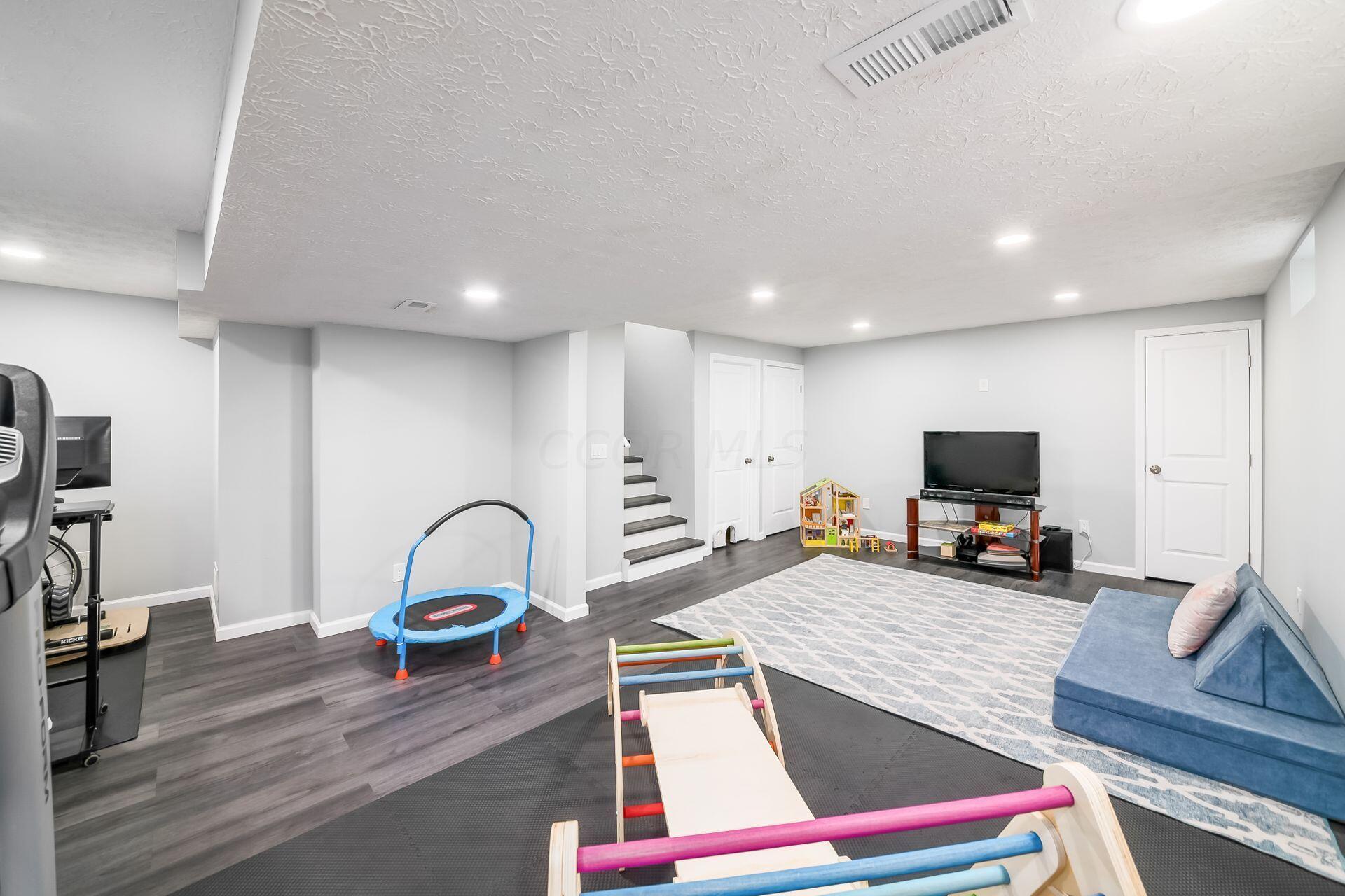 962 Sunlight Court