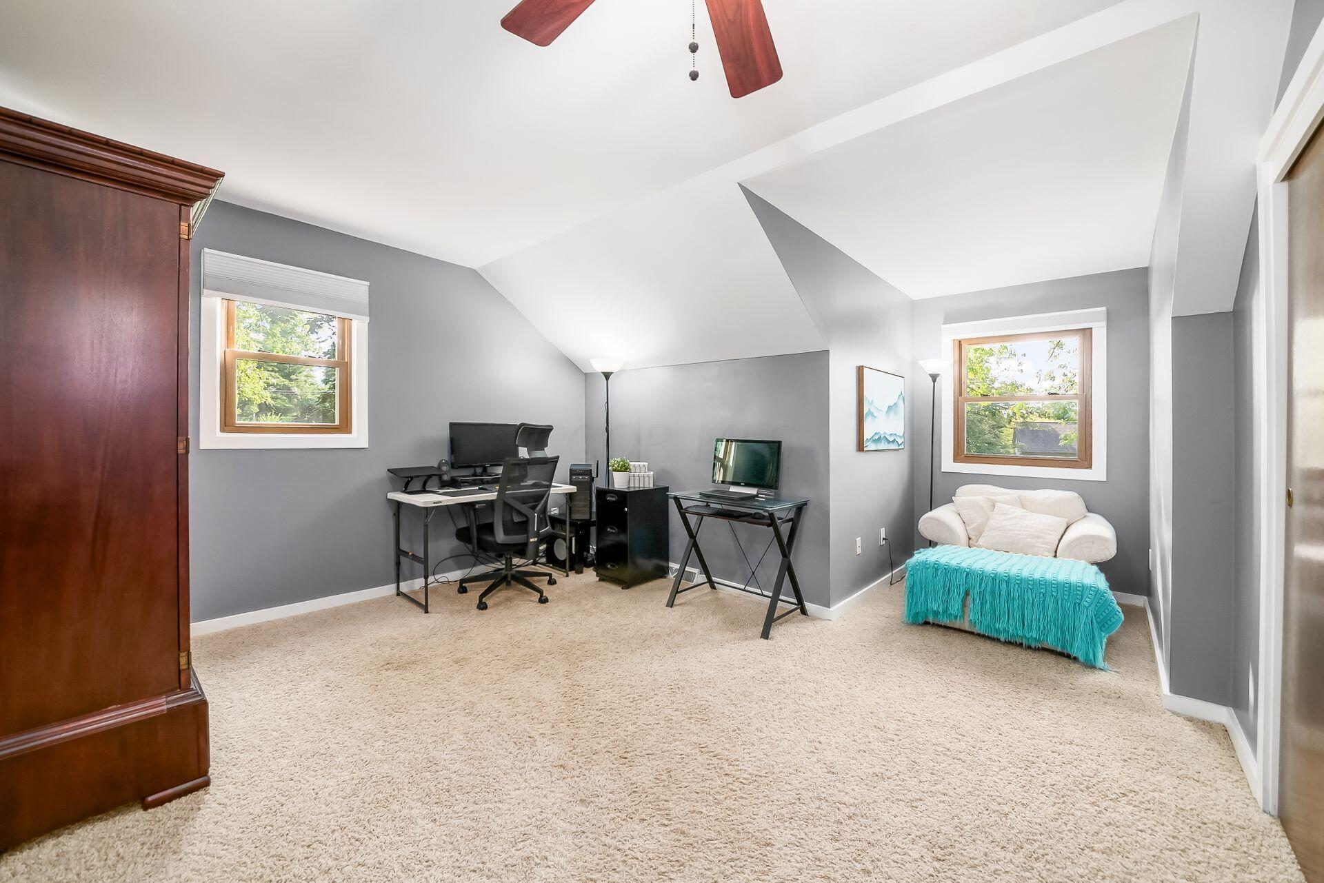 962 Sunlight Court