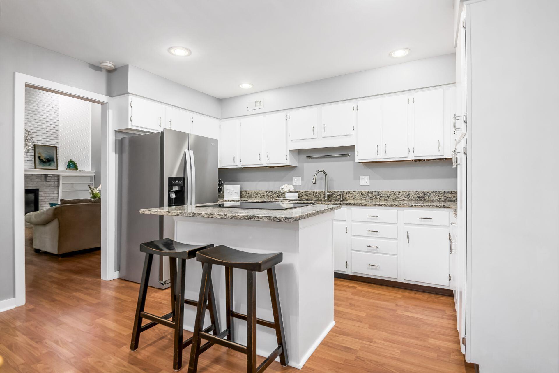 962 Sunlight Court
