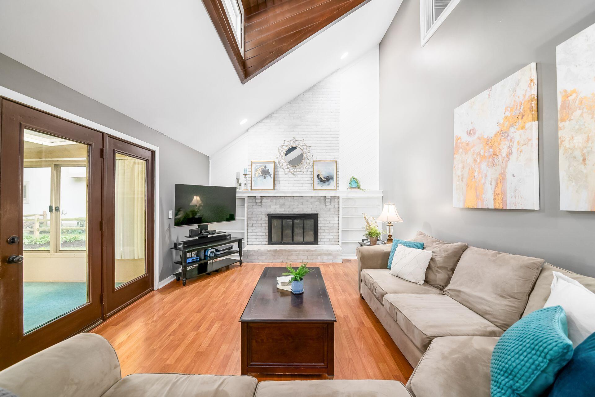 962 Sunlight Court