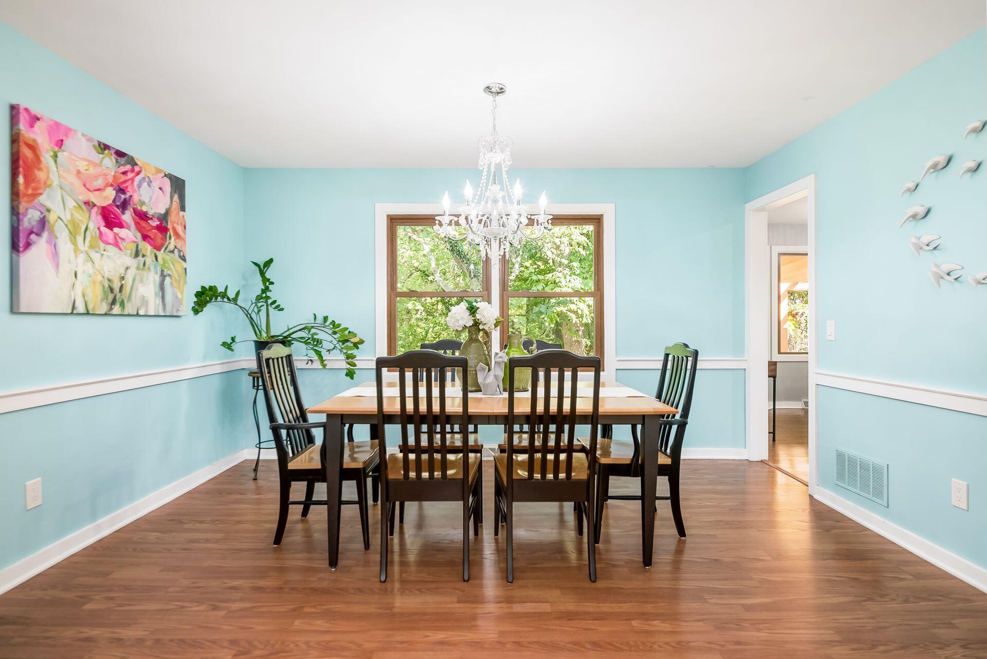 962 Sunlight Court
