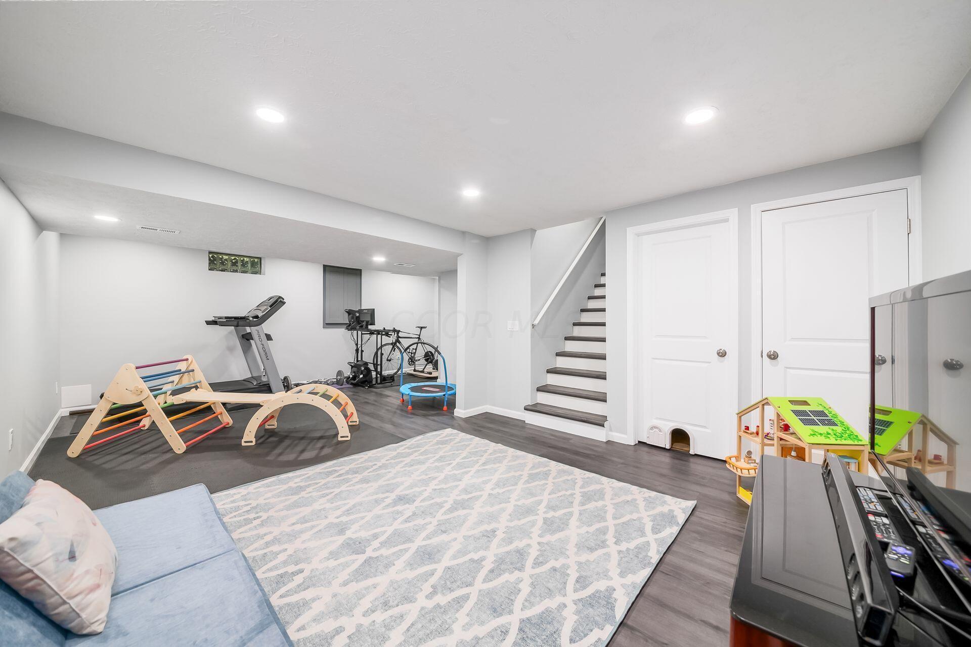 962 Sunlight Court
