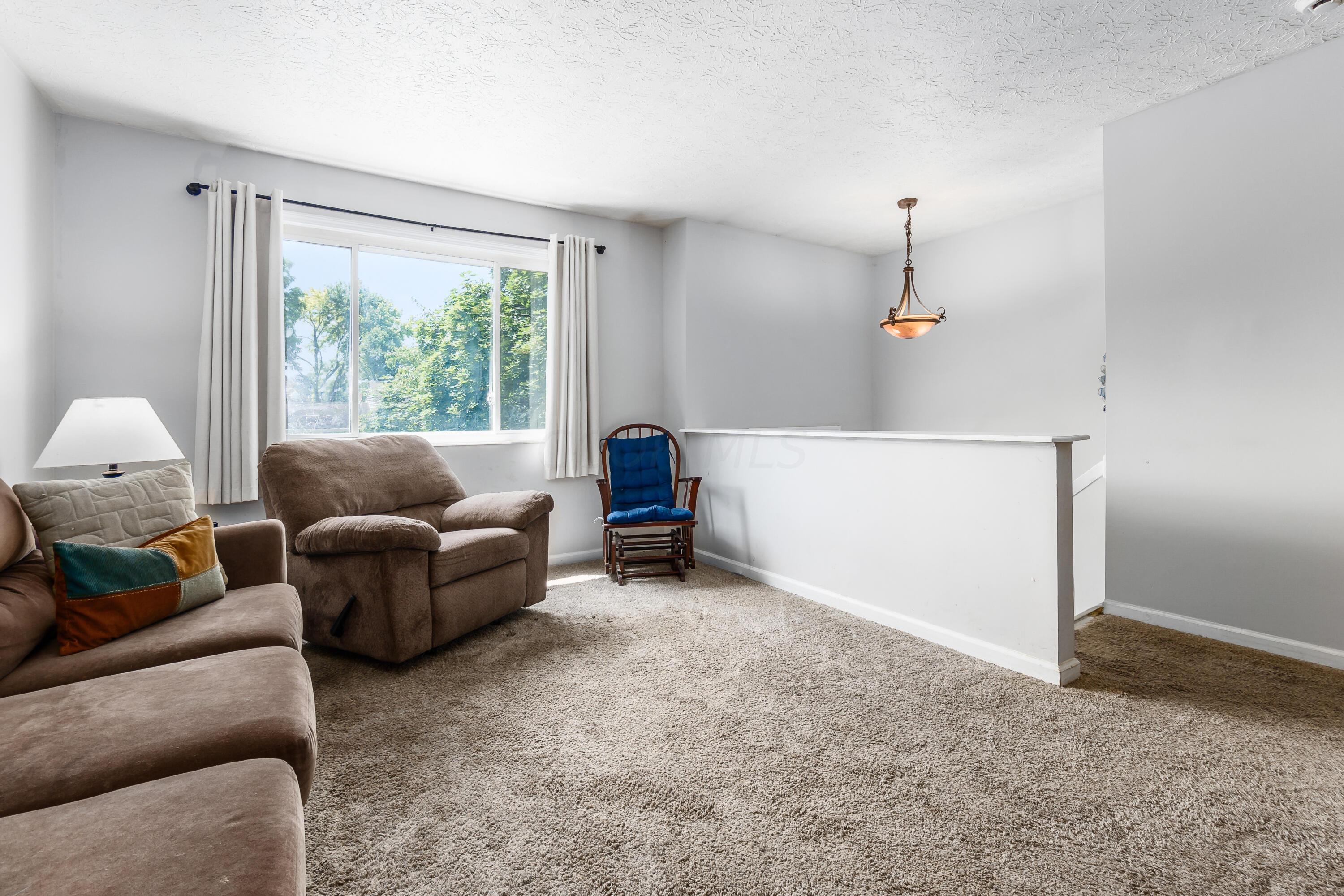2458 Opal Court