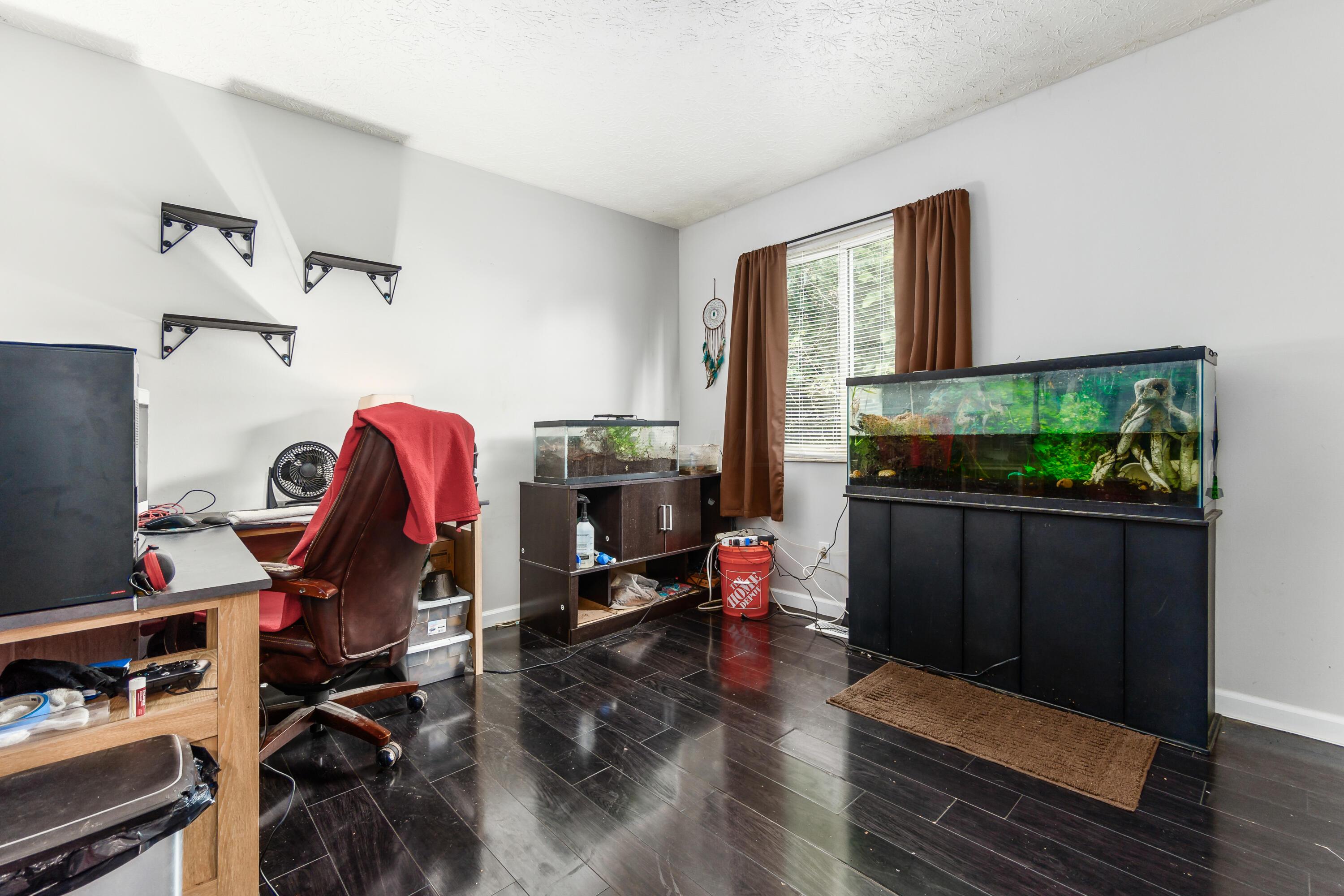 2458 Opal Court