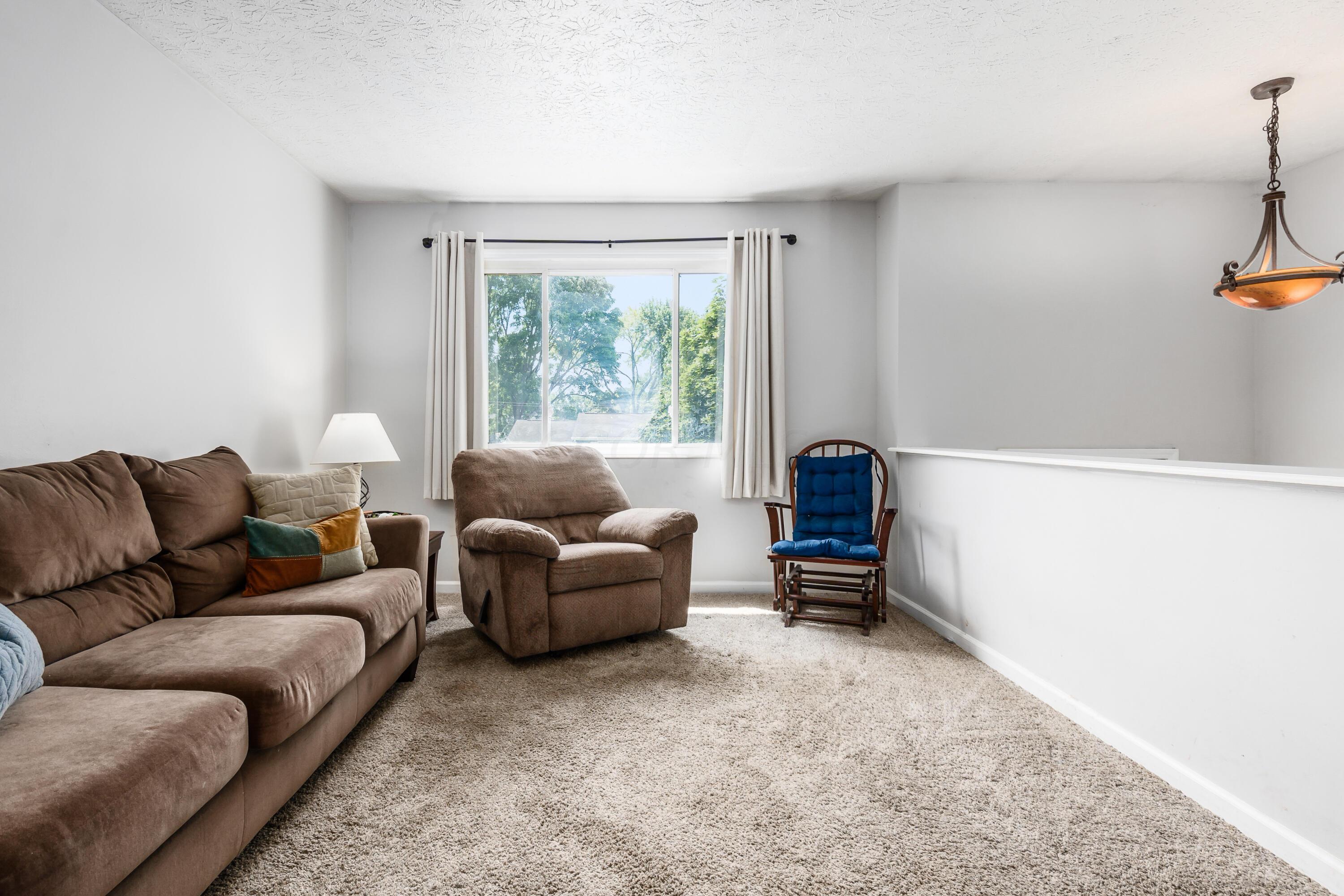 2458 Opal Court