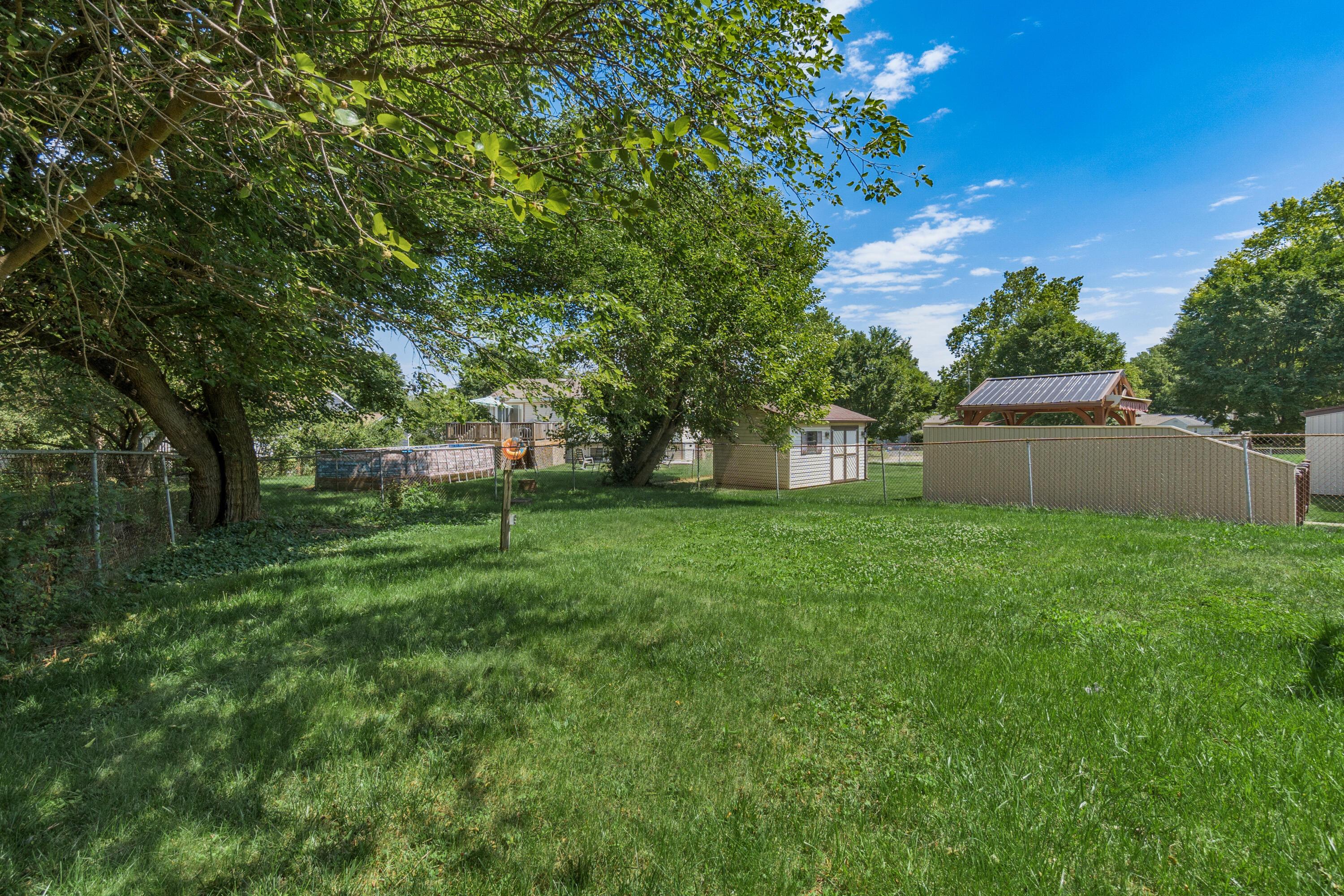 2458 Opal Court