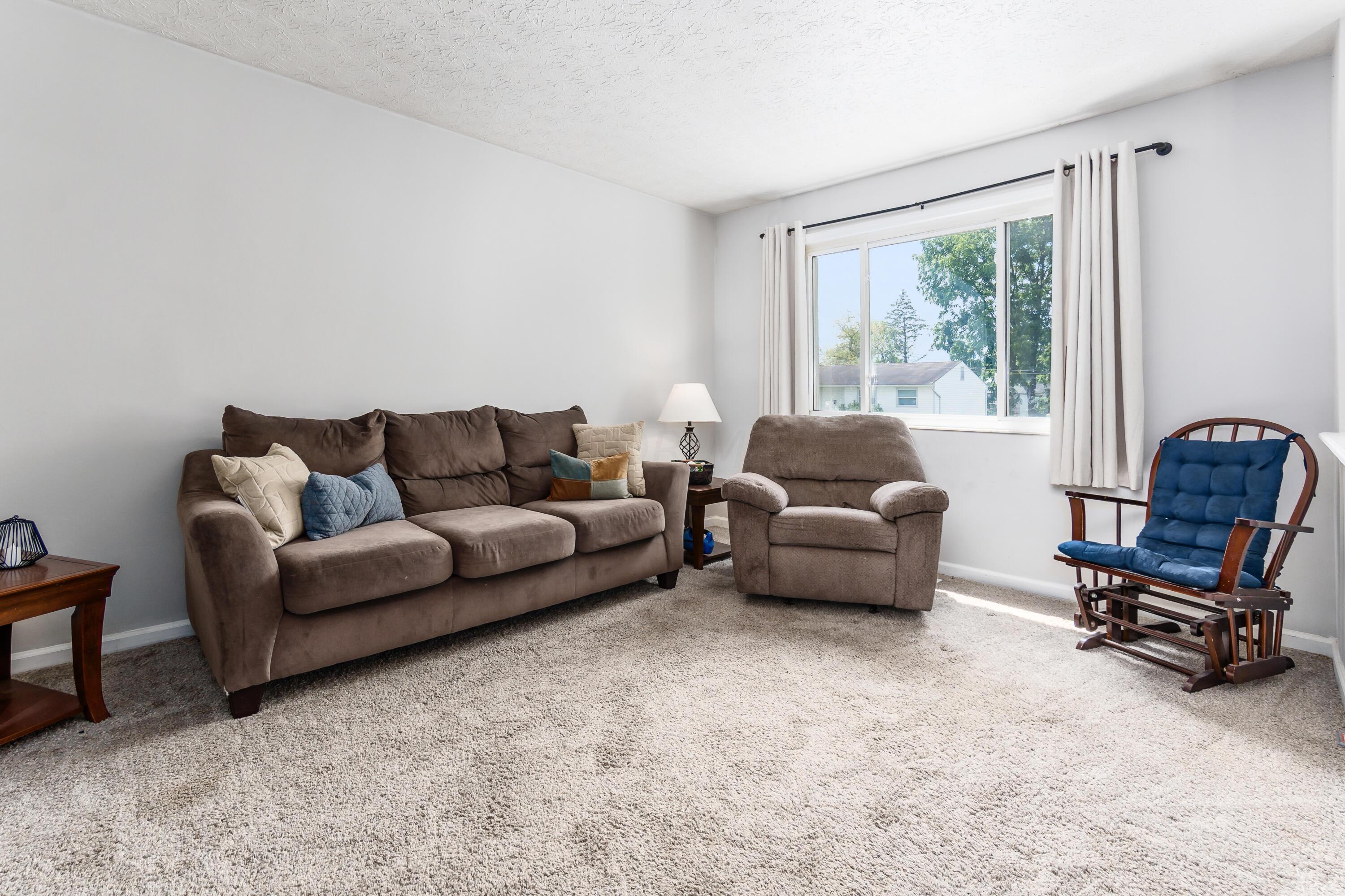 2458 Opal Court