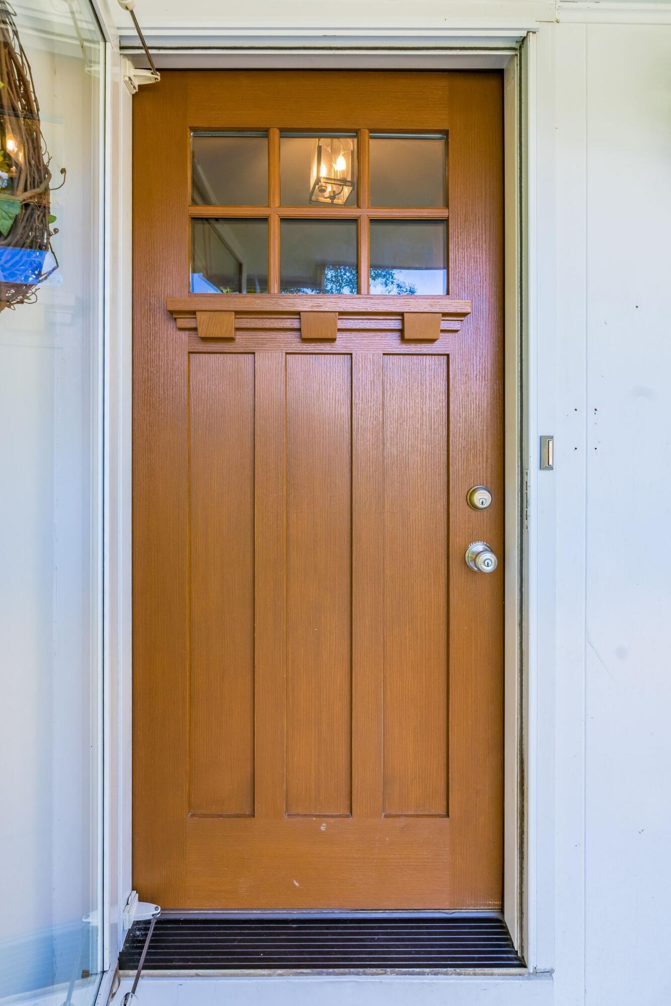 321 Apache Street