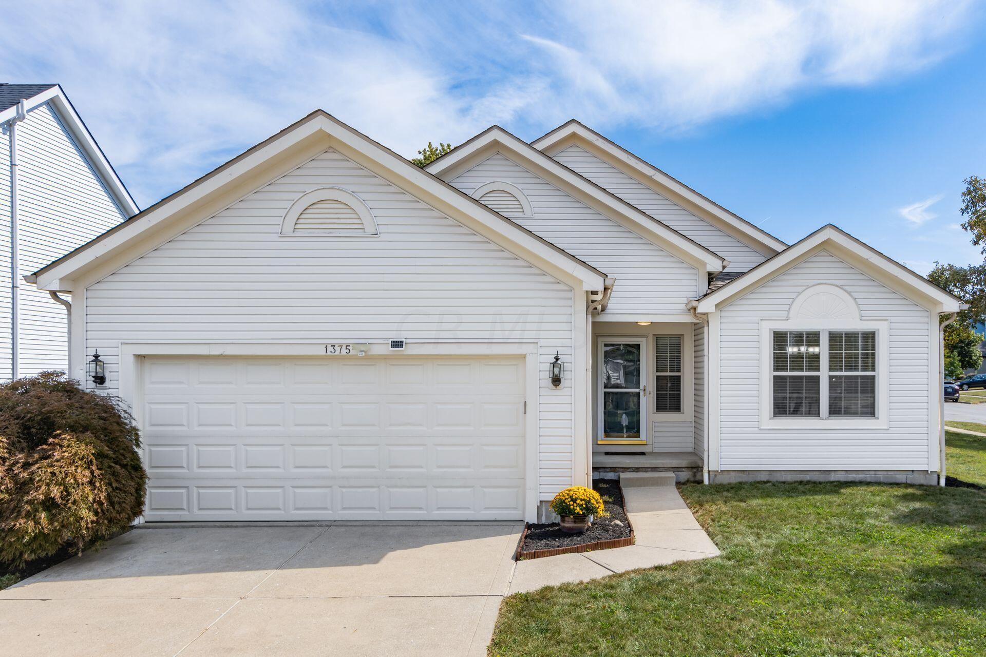 1375 Meadowbank Drive
