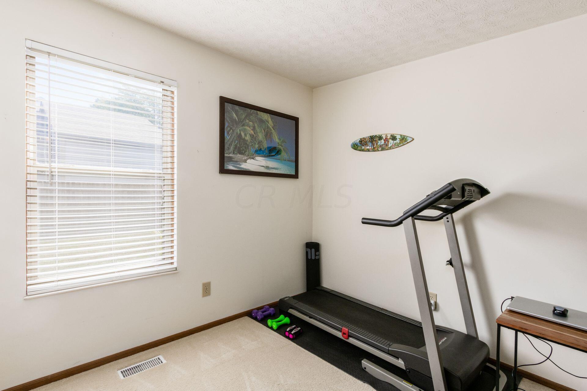 1375 Meadowbank Drive