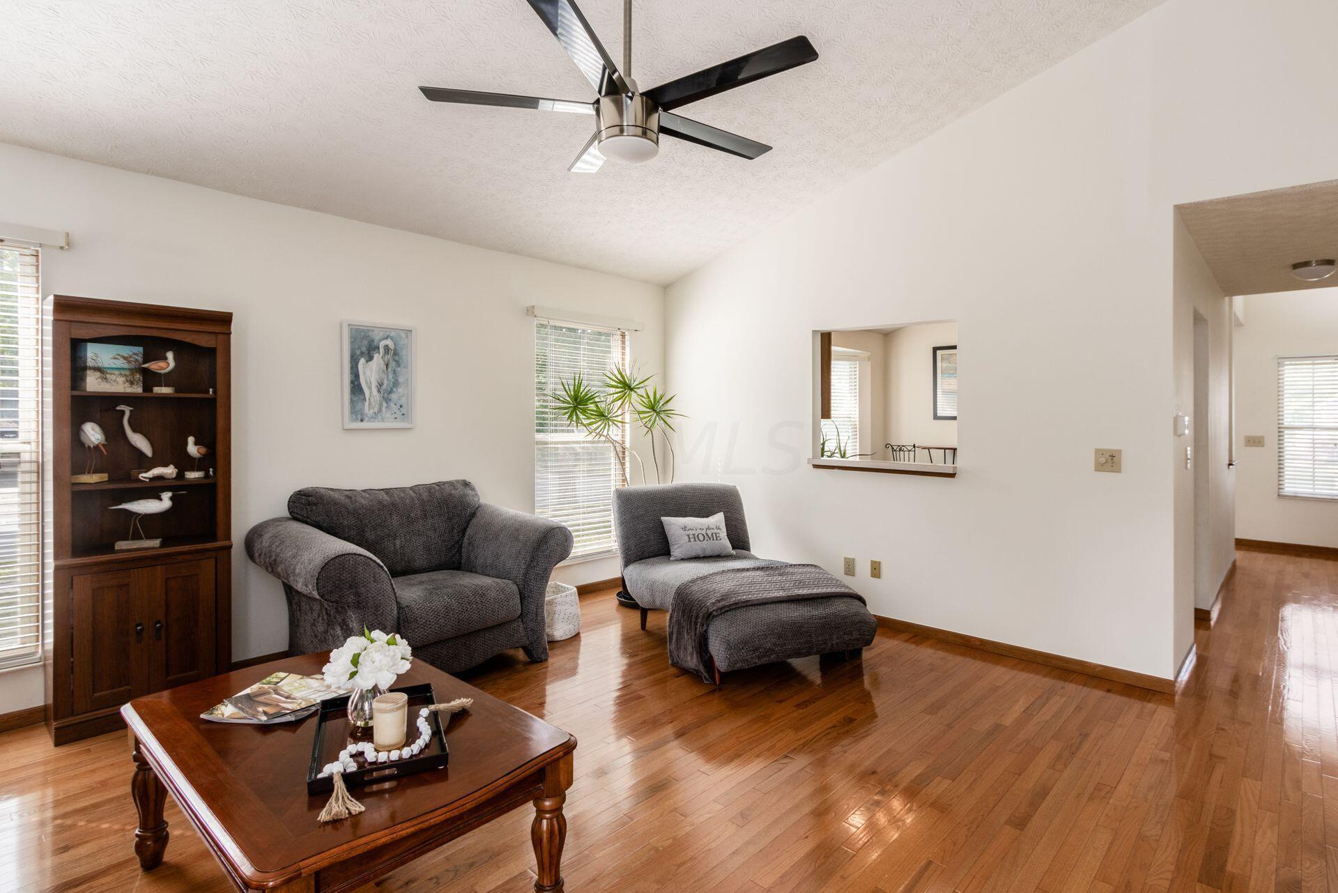 1375 Meadowbank Drive