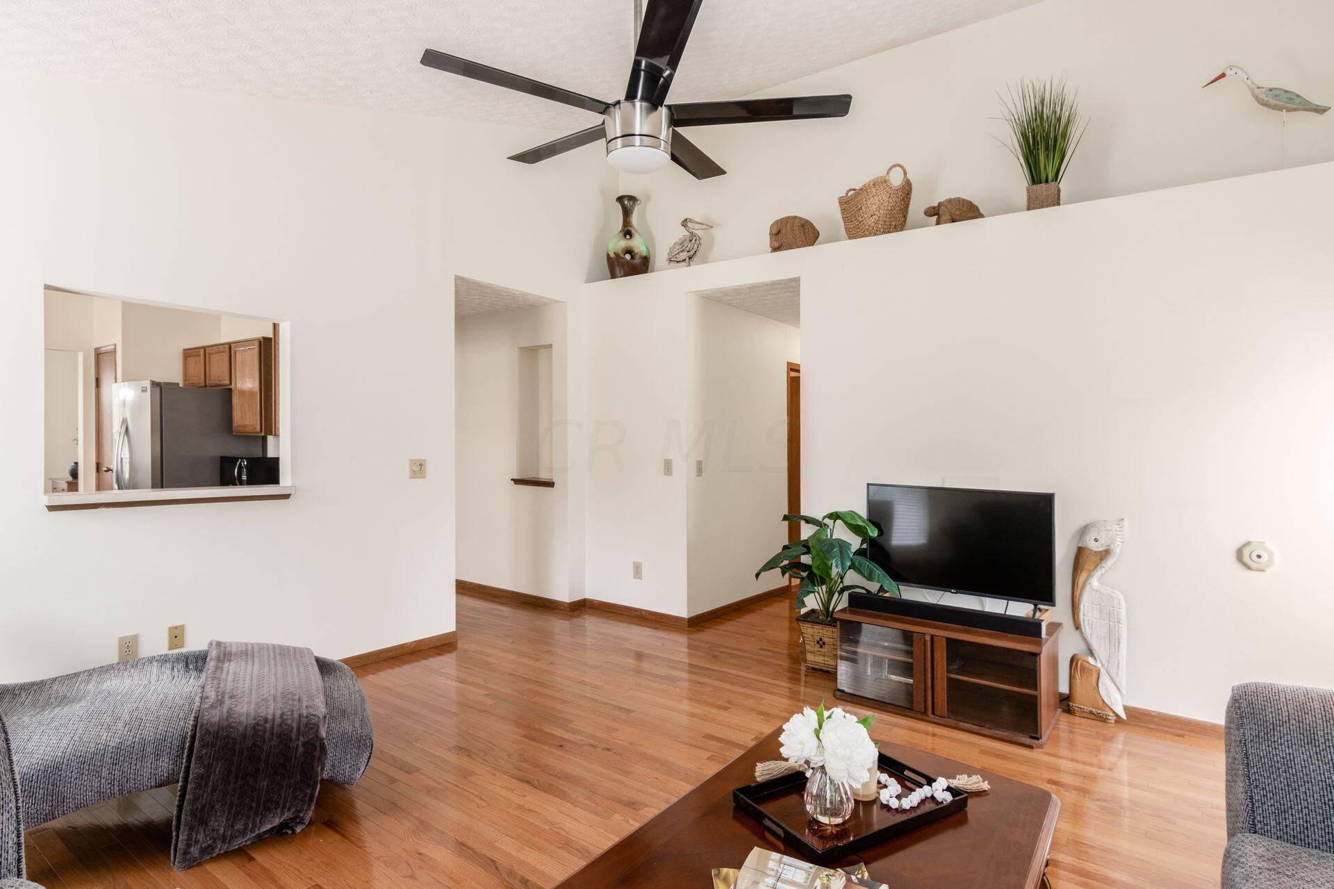 1375 Meadowbank Drive