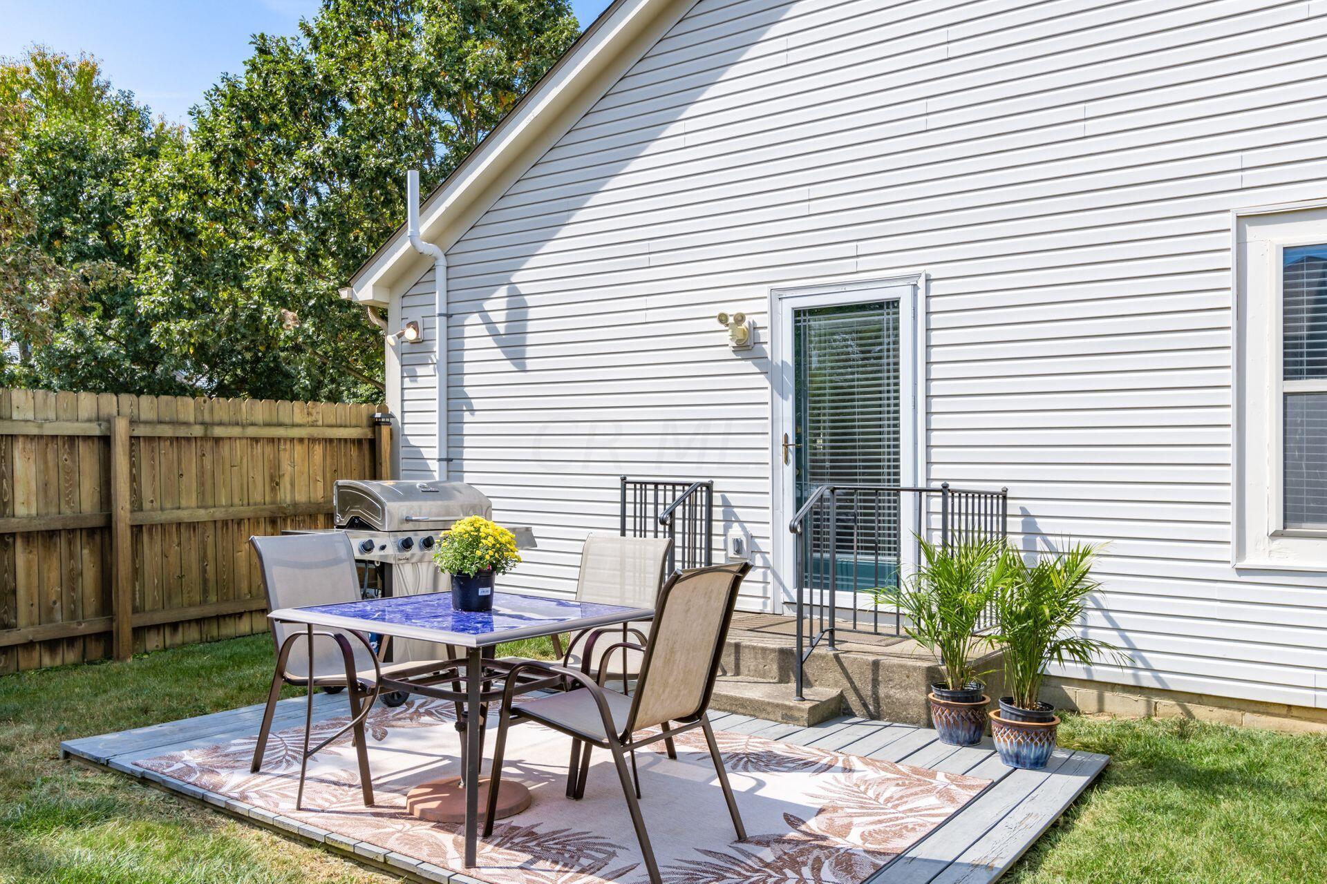 1375 Meadowbank Drive