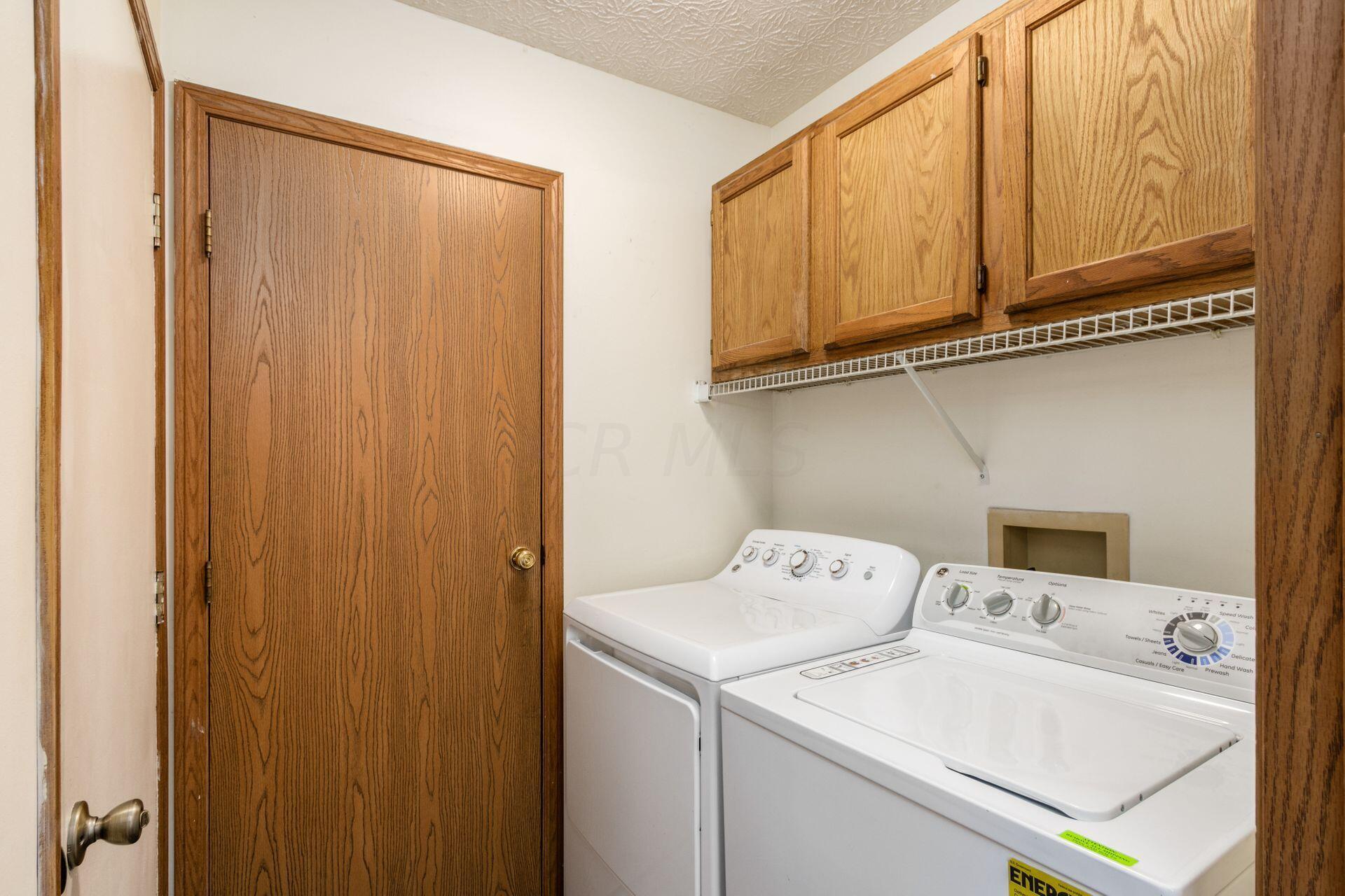 1375 Meadowbank Drive