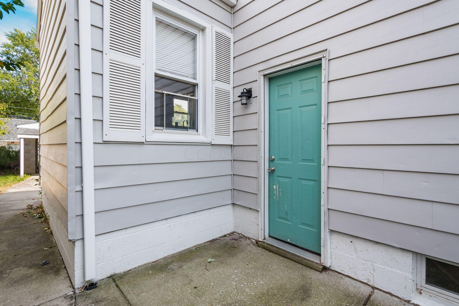 894 Binns Boulevard