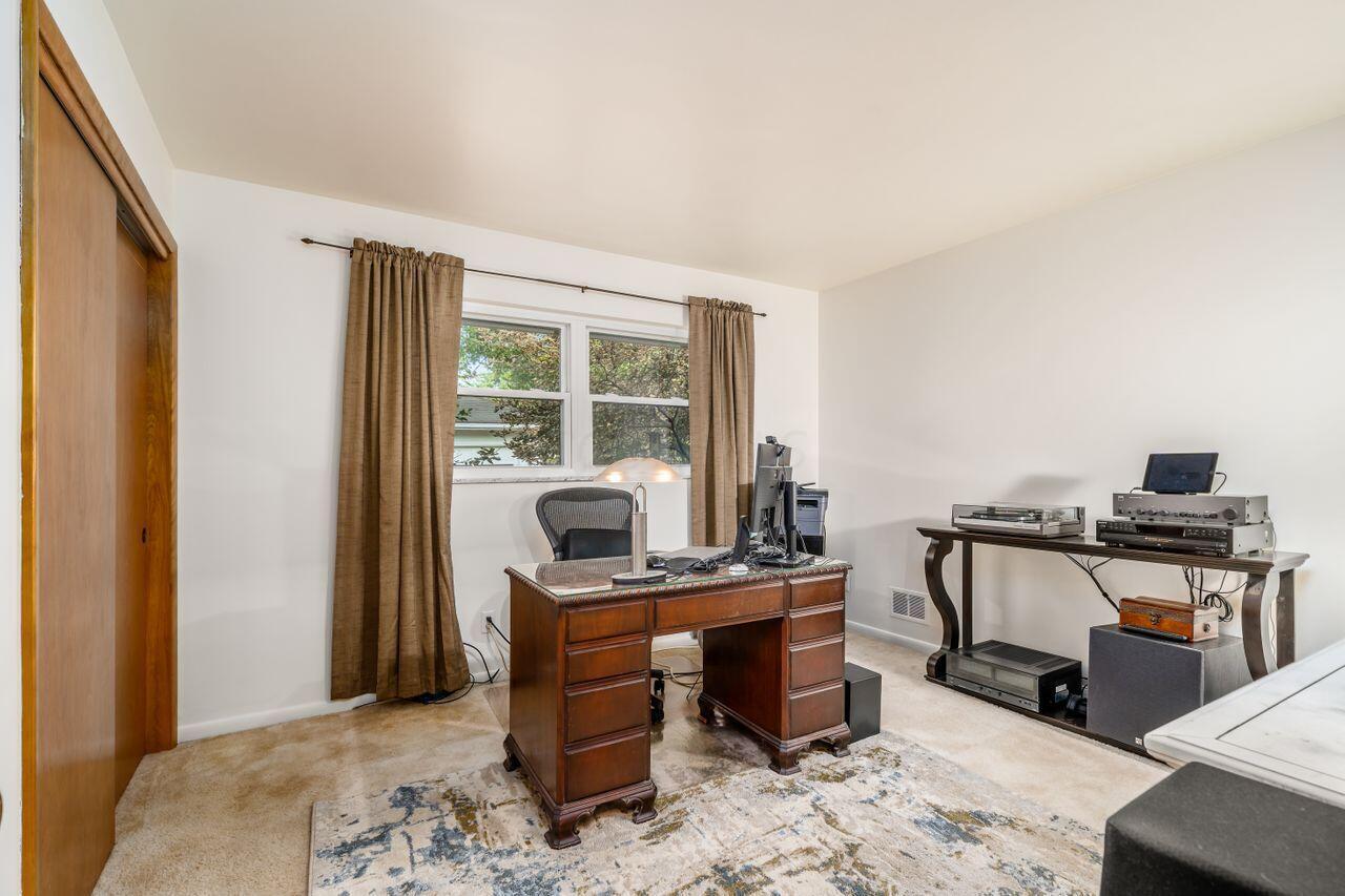 5047 Sharon Hill Drive