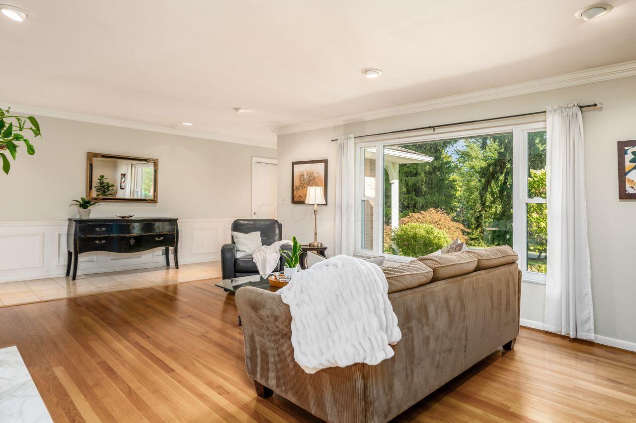 5047 Sharon Hill Drive