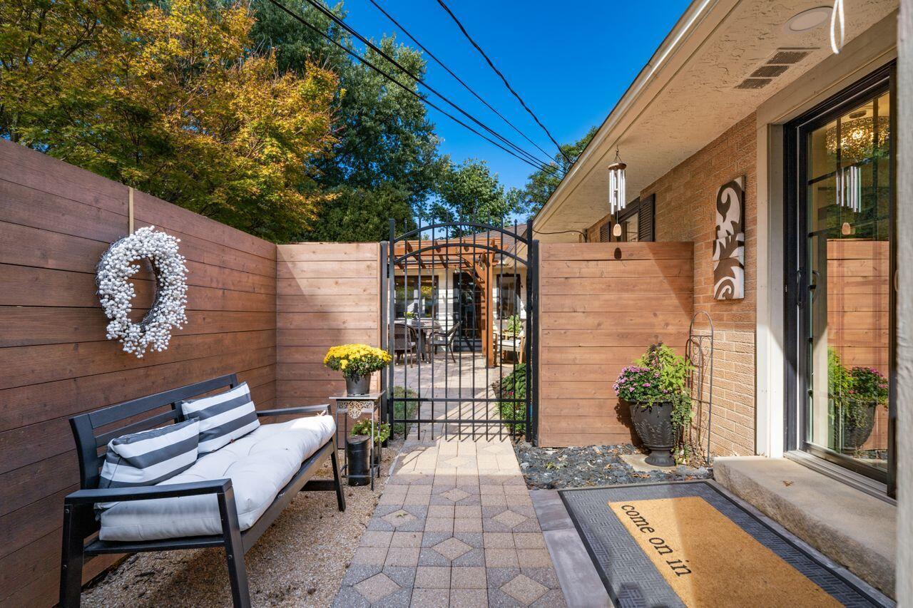 5047 Sharon Hill Drive